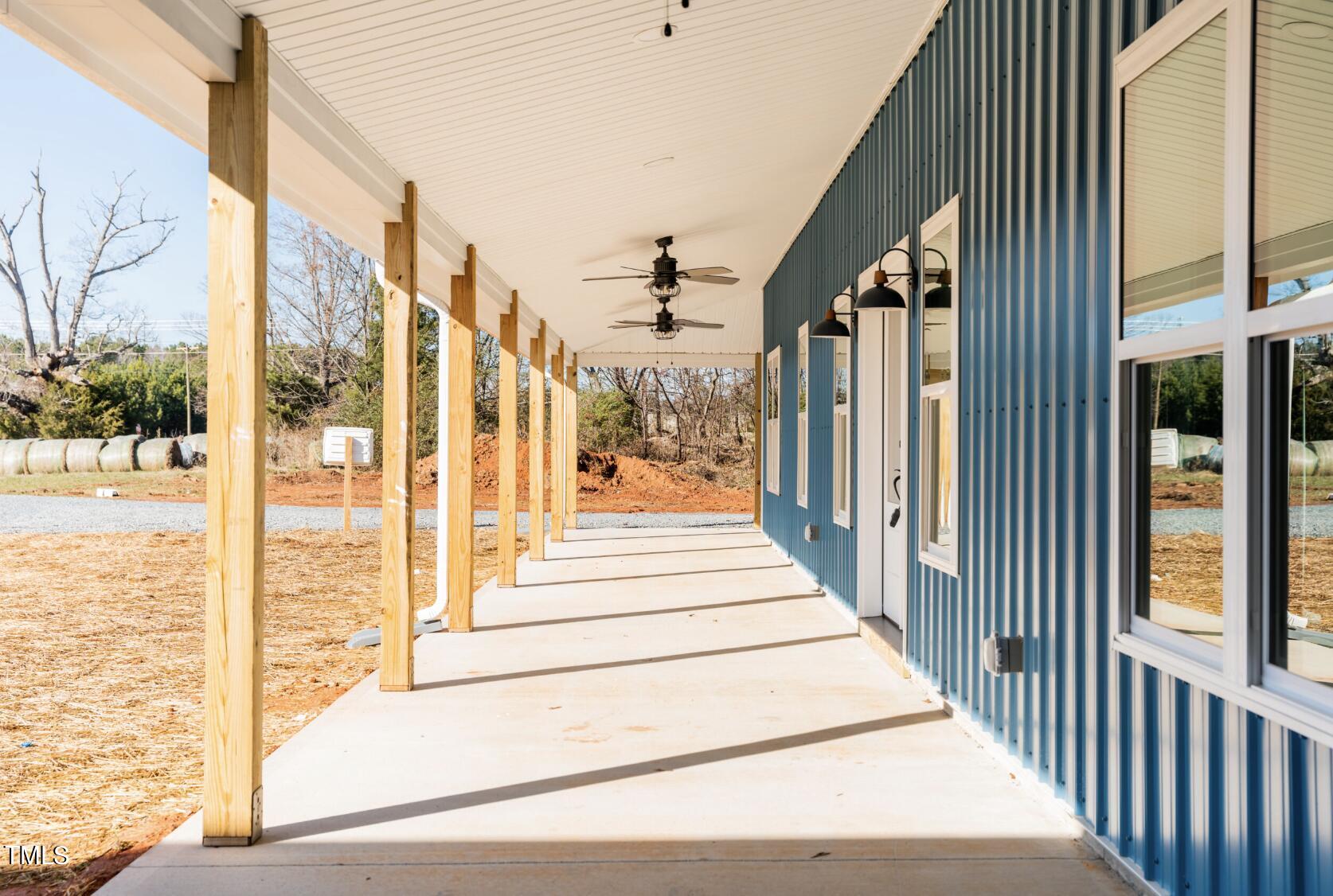 6859 Race Track Road Property Photo 5