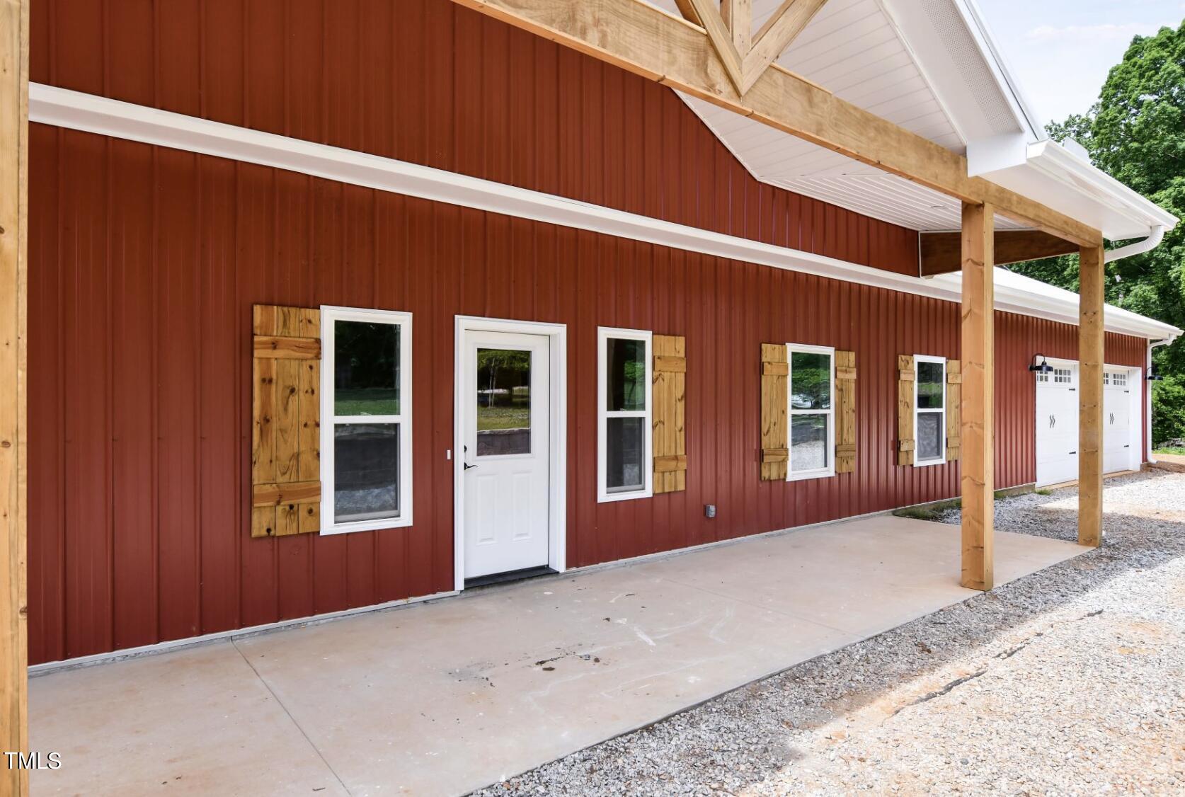 6859 Race Track Road Property Photo 7