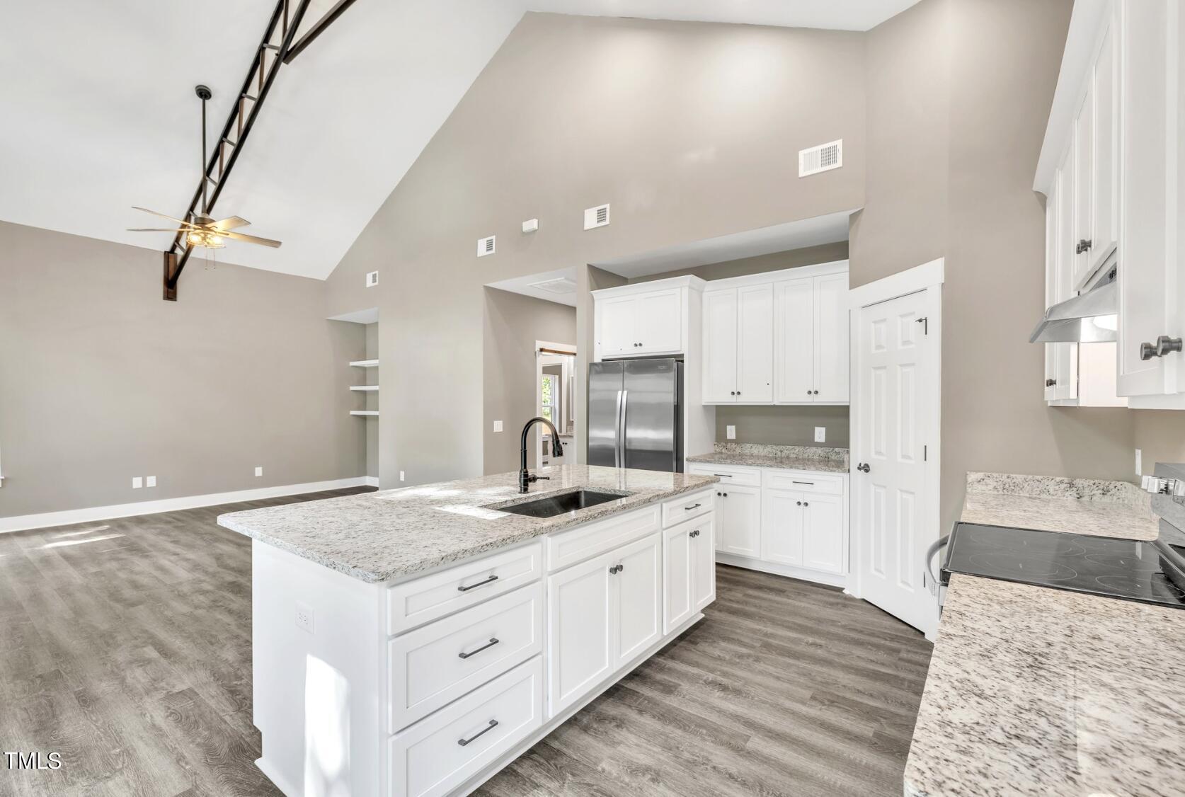 6859 Race Track Road Property Photo 18