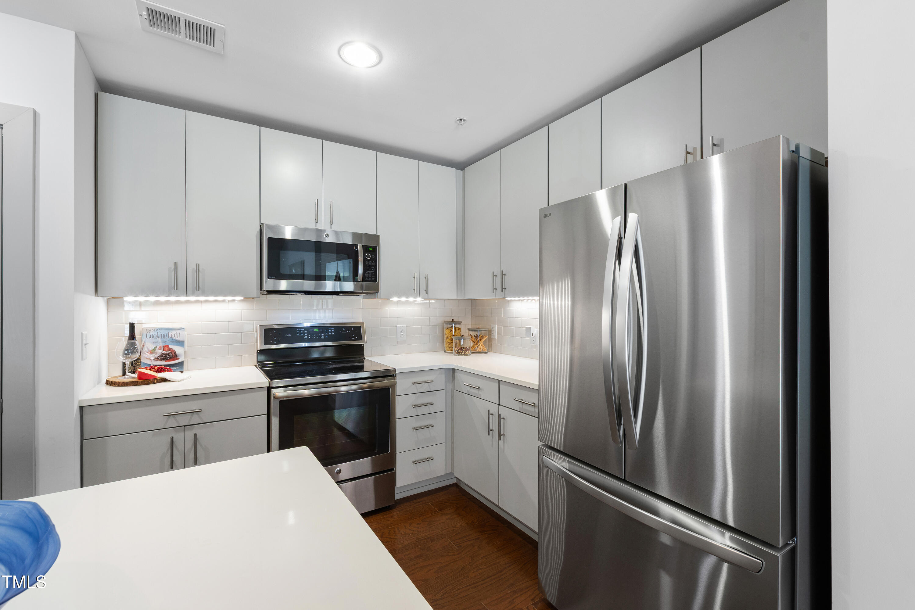 1300 St Marys Street # 208 Property Photo 5
