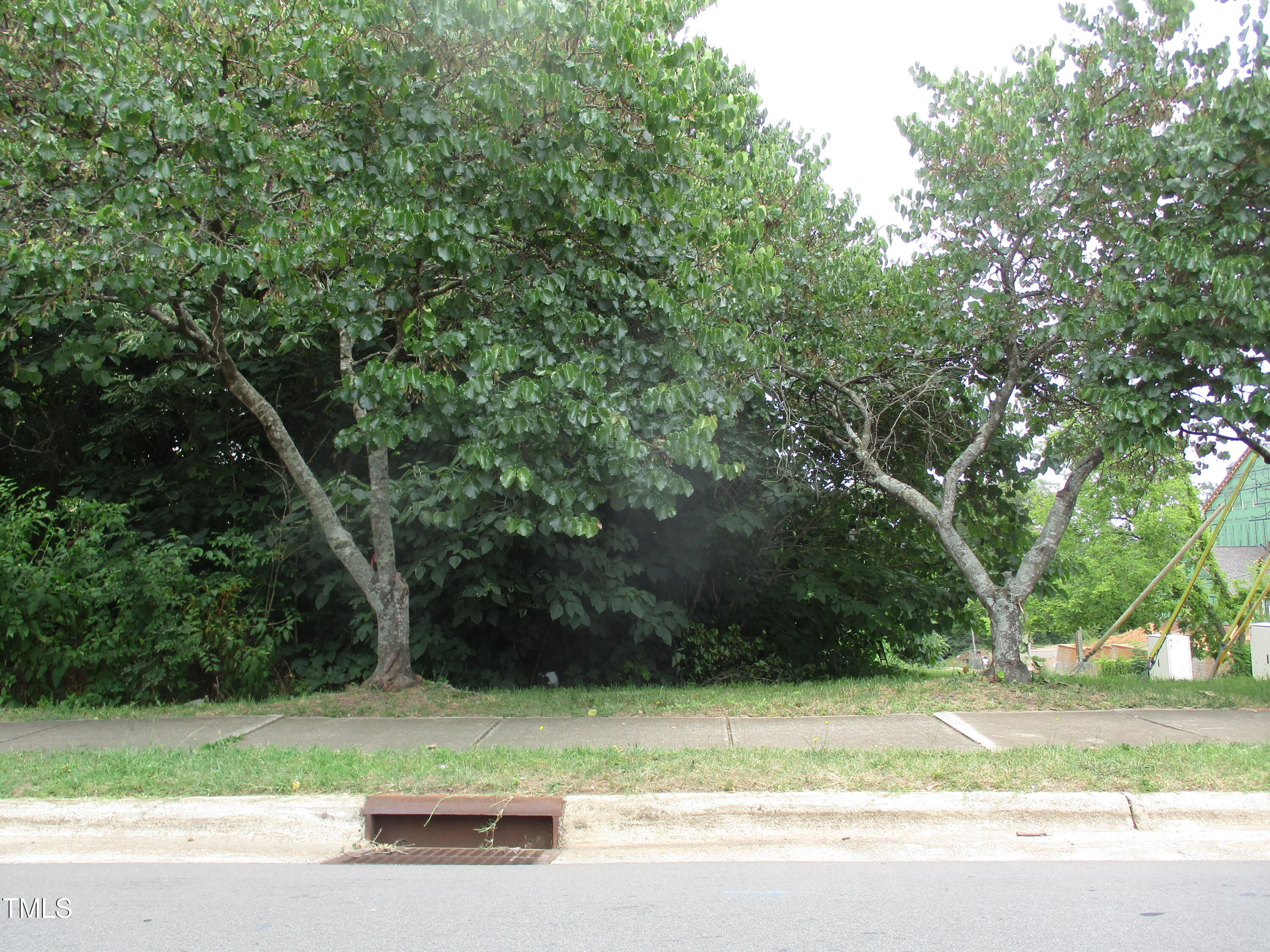 521 Bragg Street Property Photo 3