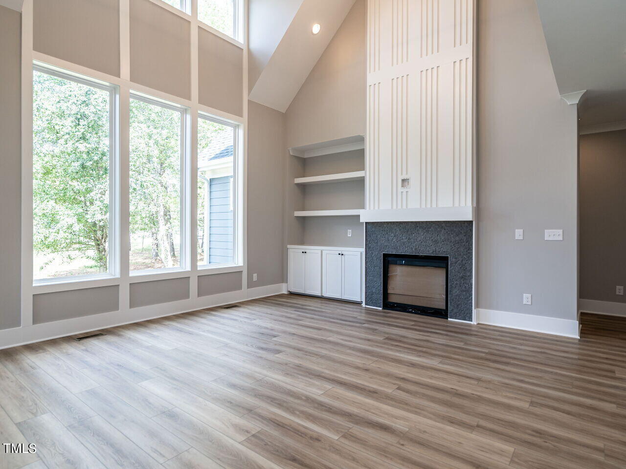 1000 Azalea Garden Circle Property Photo 16