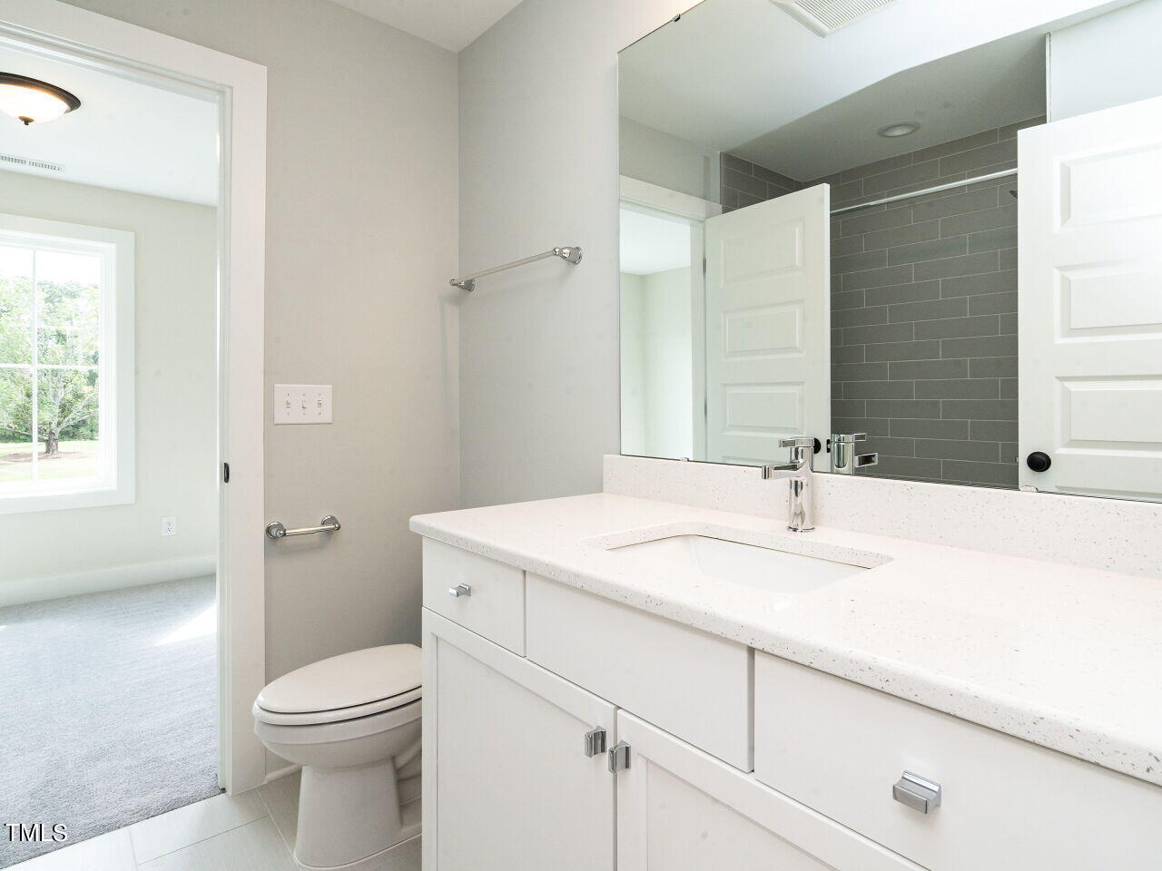 1000 Azalea Garden Circle Property Photo 36