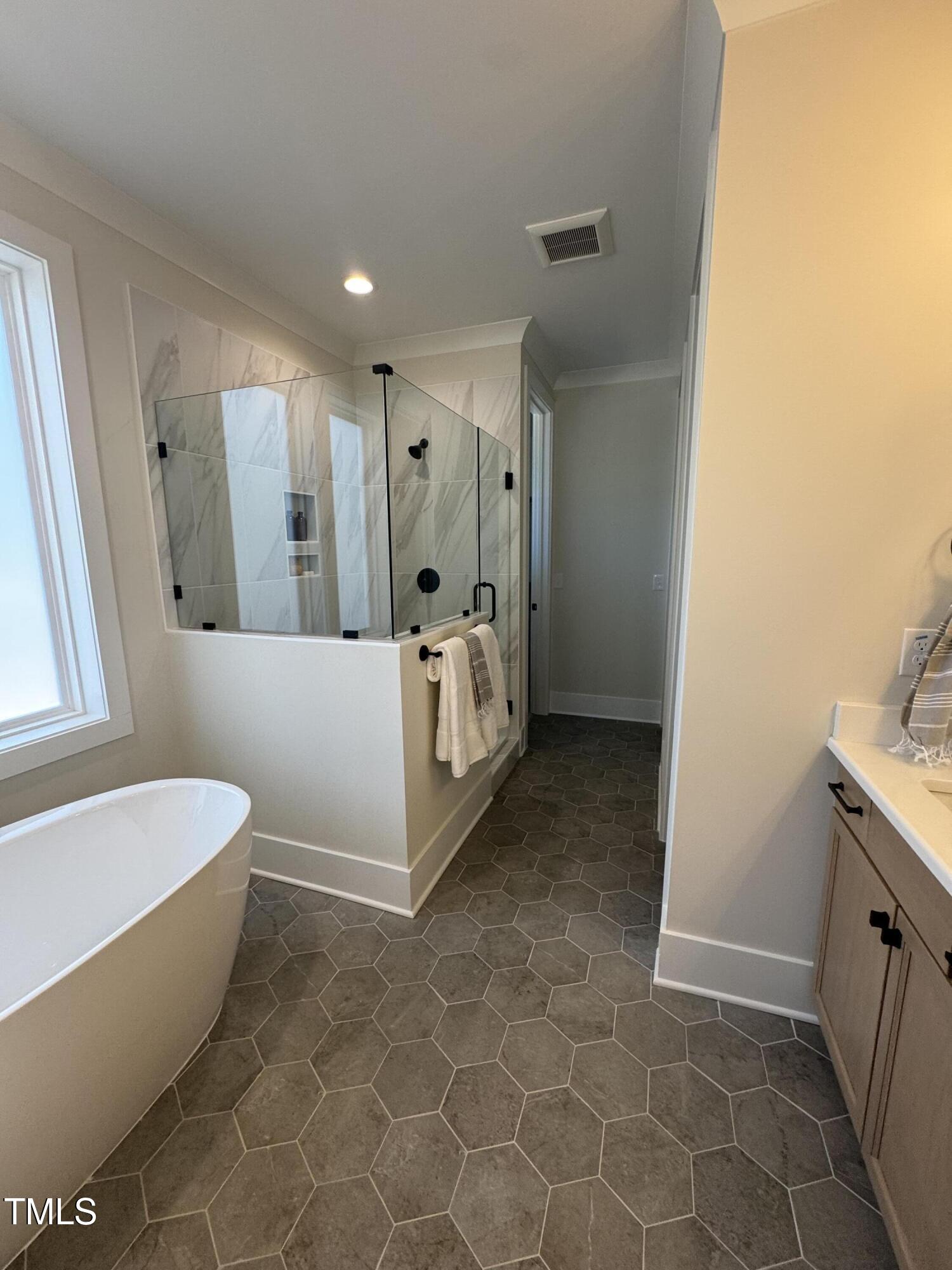 1000 Azalea Garden Circle Property Photo 44