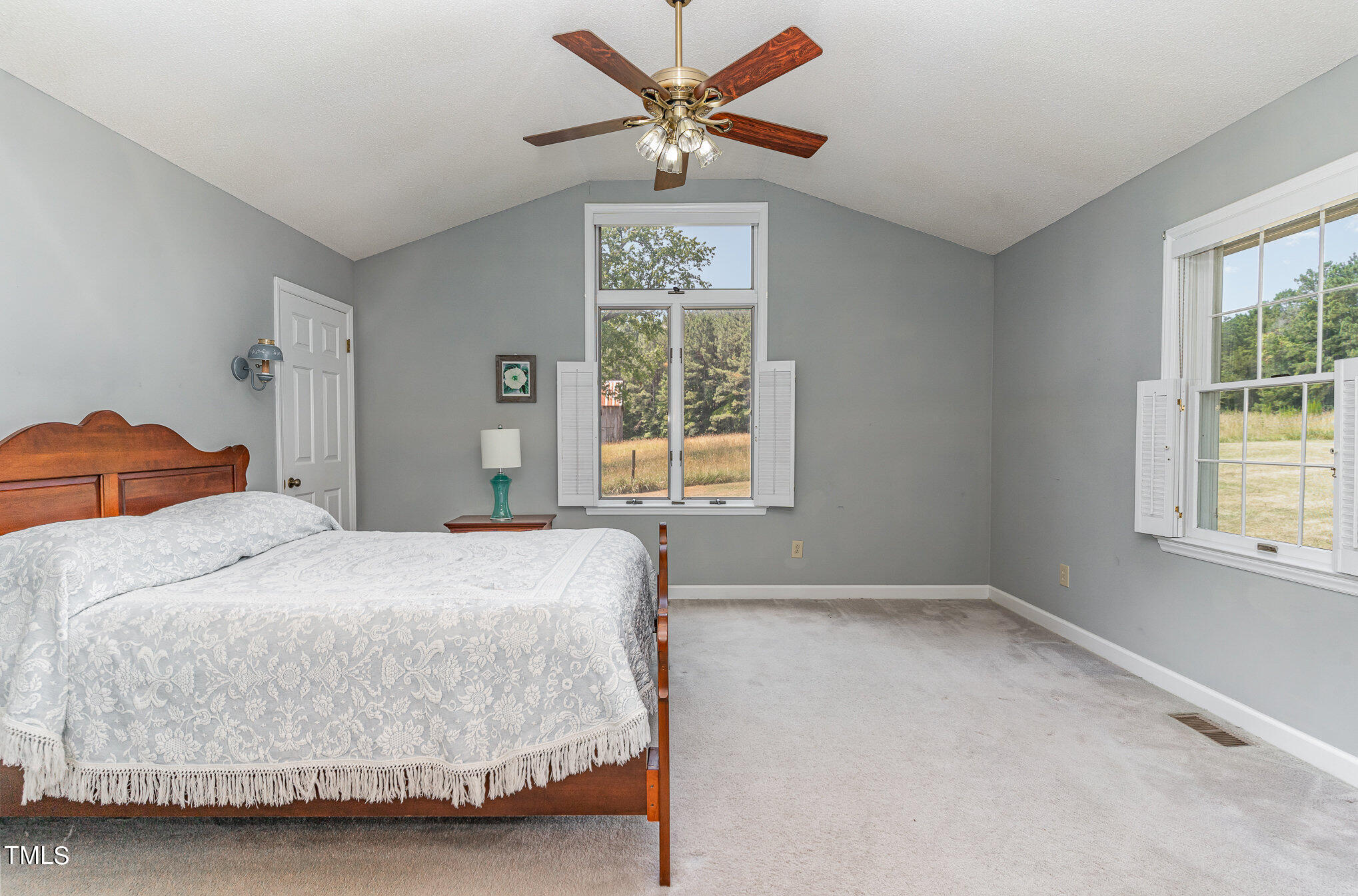 8450 Perry Road Property Photo 17