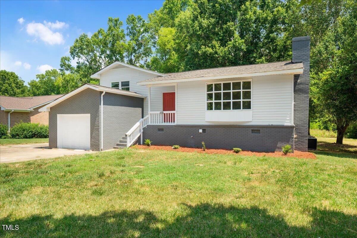 1844 Brier Lane Property Photo
