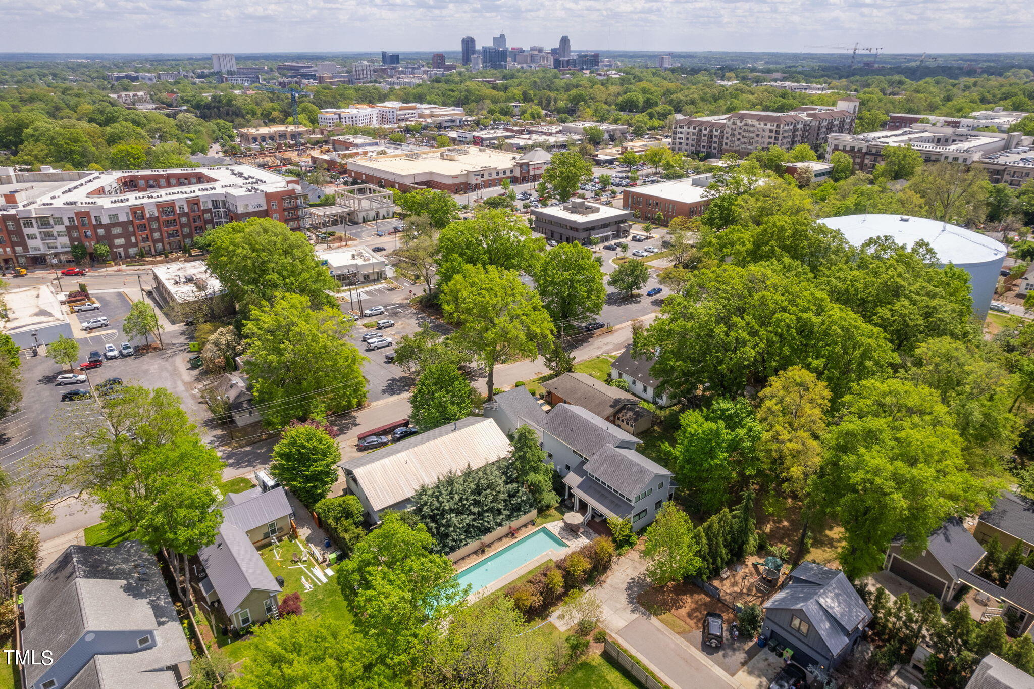 617 Tower Street Property Photo