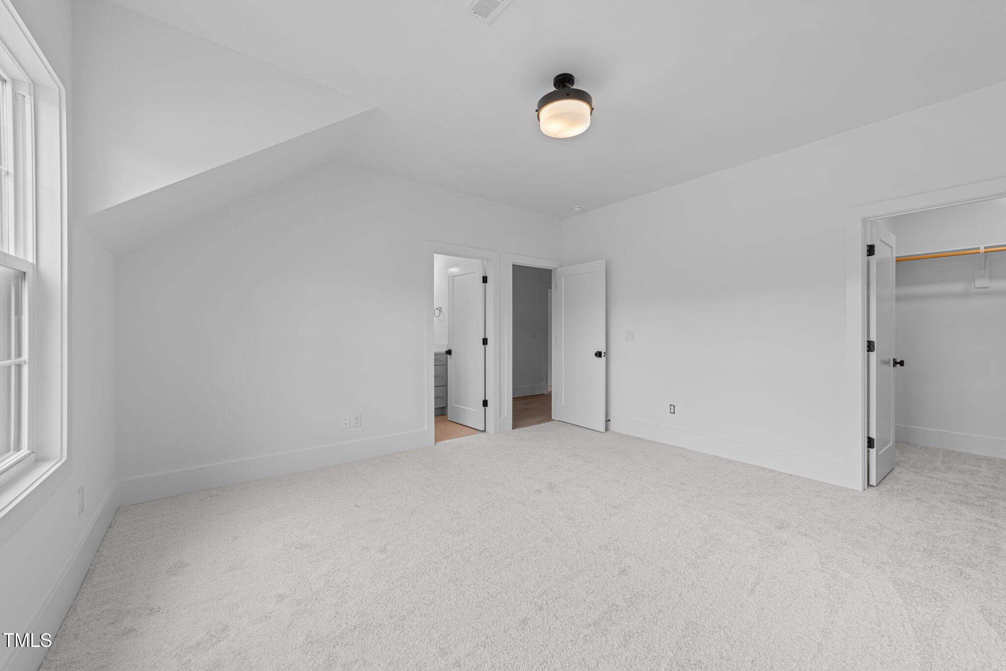7440 Summer Tanager Trail Property Photo 28