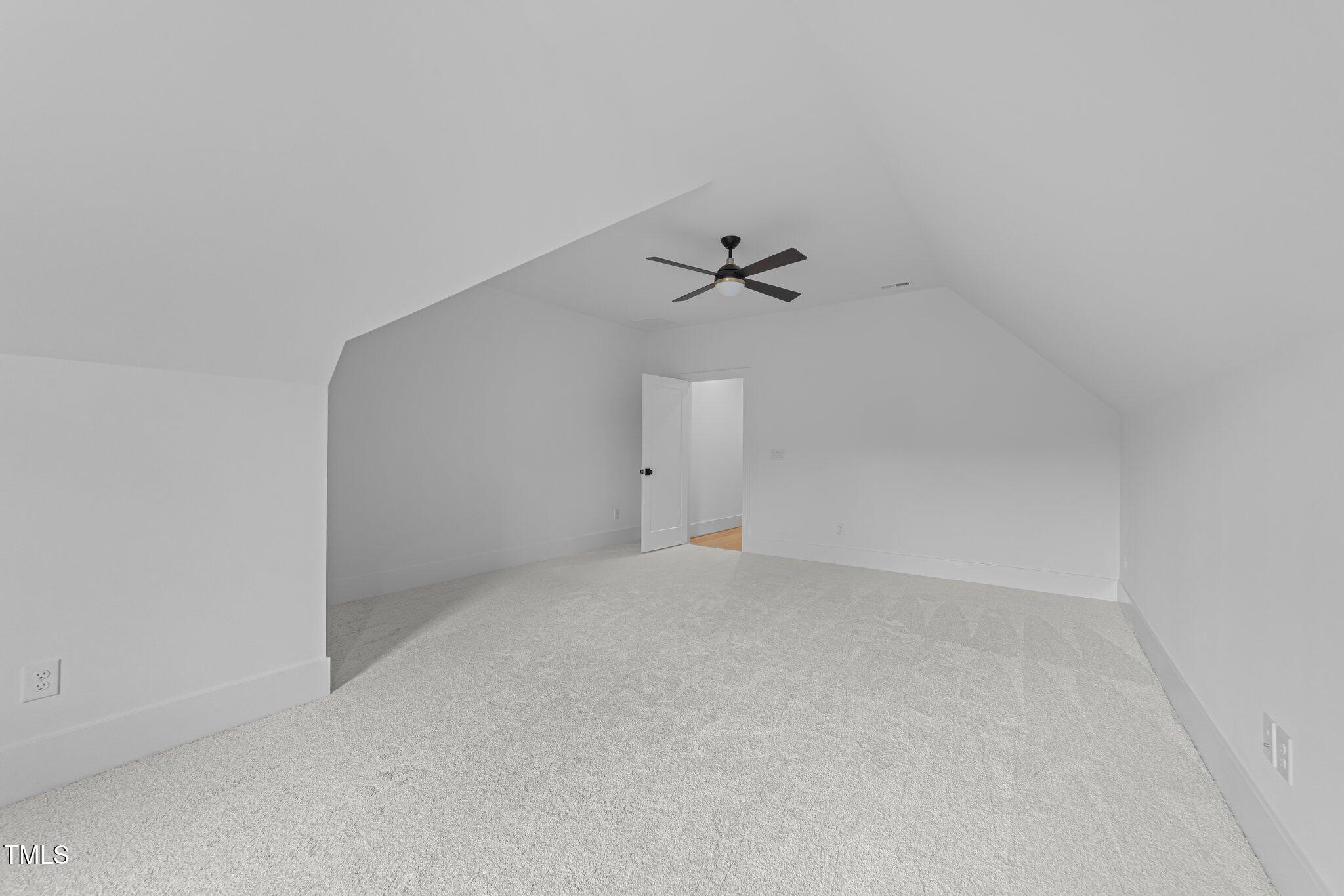 7440 Summer Tanager Trail Property Photo 40