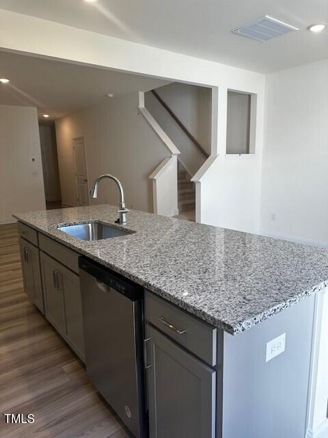 168 Hyacinth Lane # 249 Property Photo 4