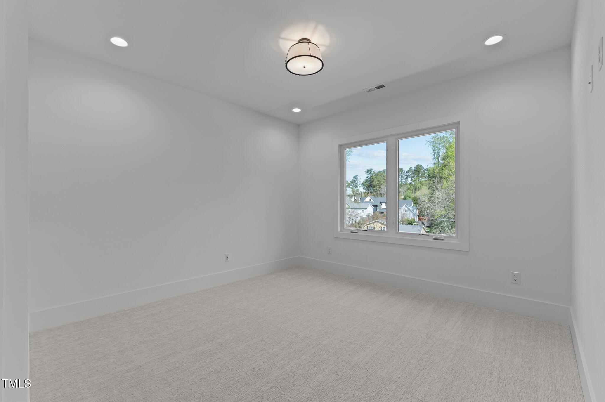 861 Wimbleton Drive Property Photo 33