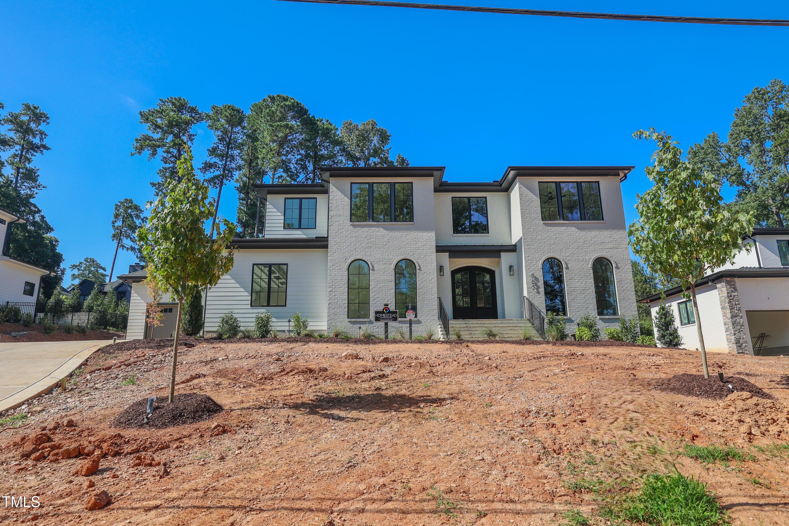 865 Wimbleton Drive Property Photo 1