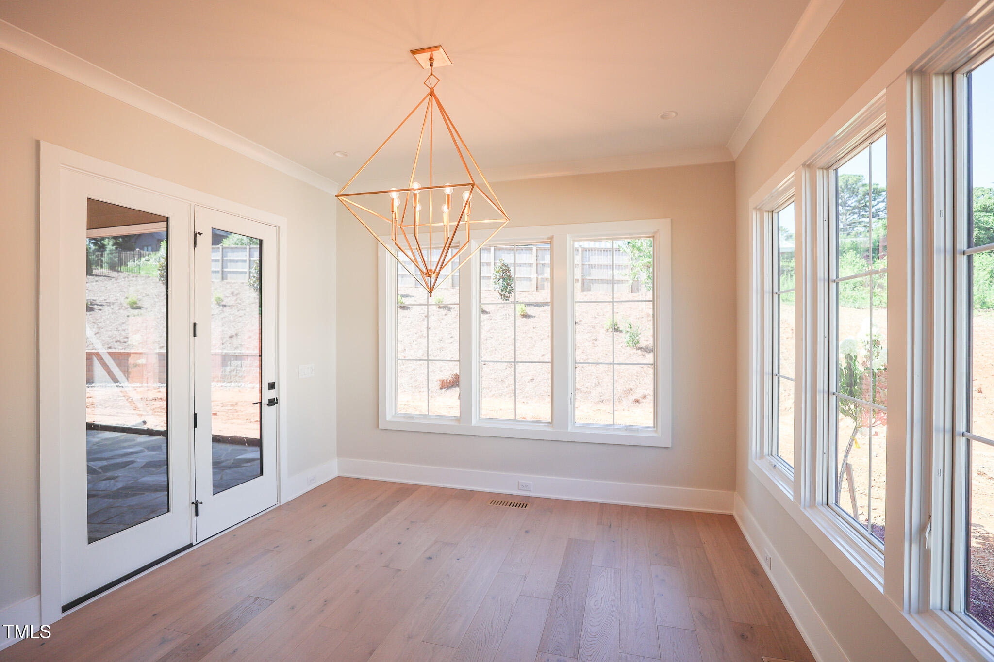 865 Wimbleton Drive Property Photo 10