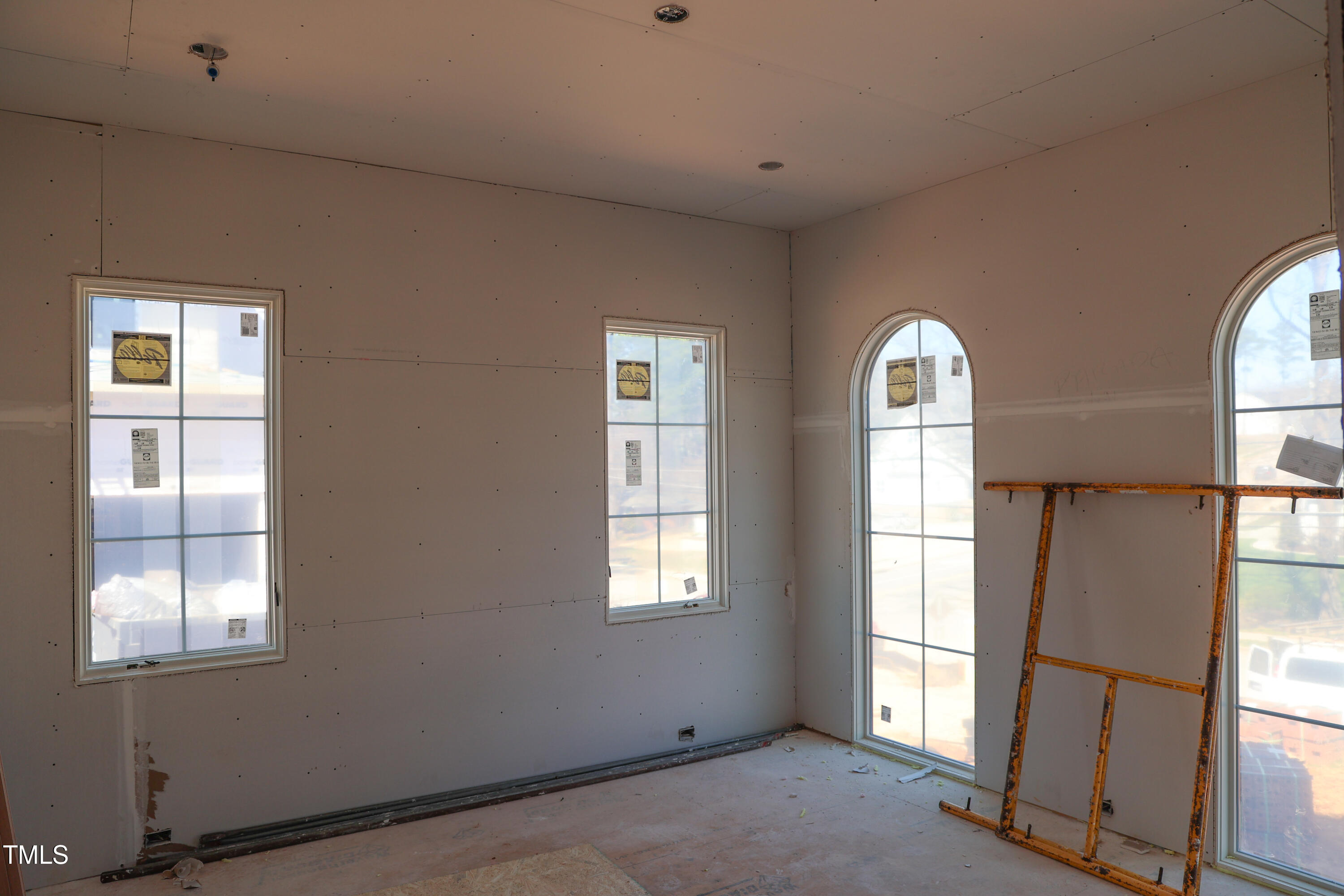 865 Wimbleton Drive Property Photo 11