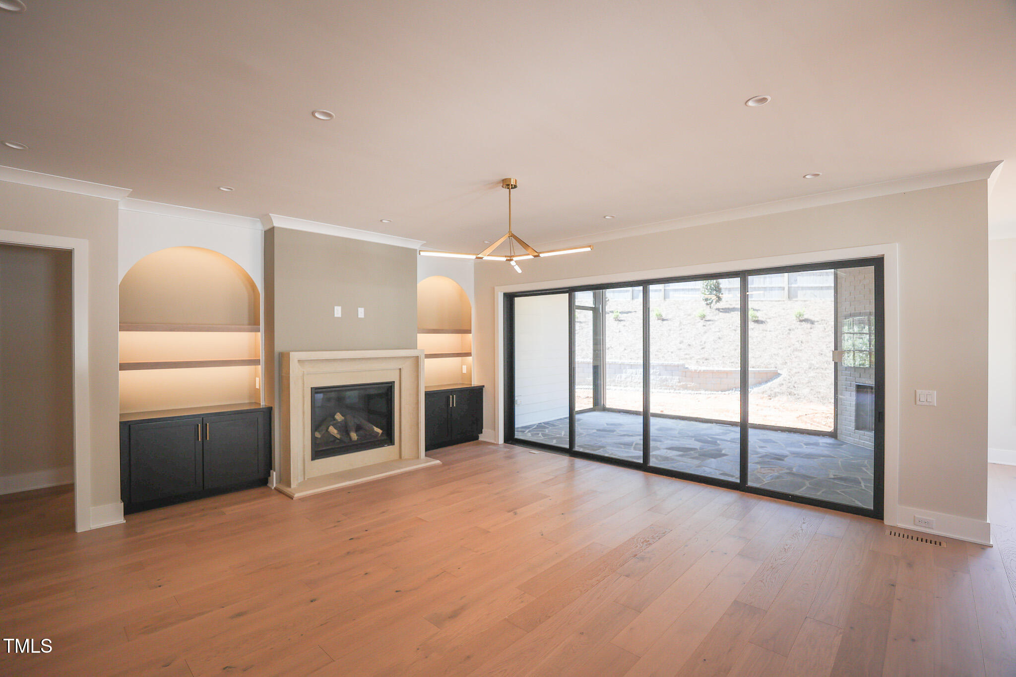 865 Wimbleton Drive Property Photo 11