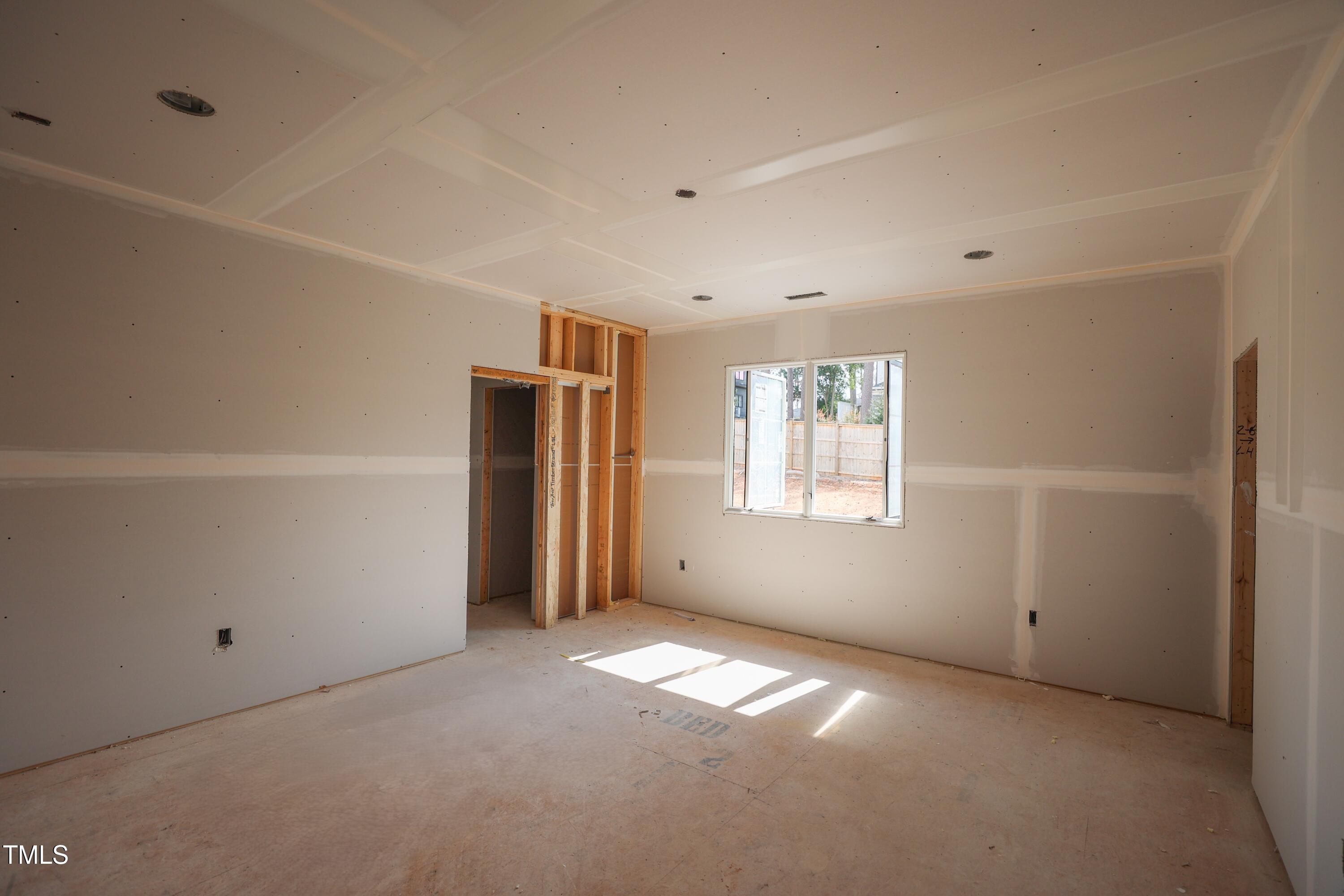 865 Wimbleton Drive Property Photo 18