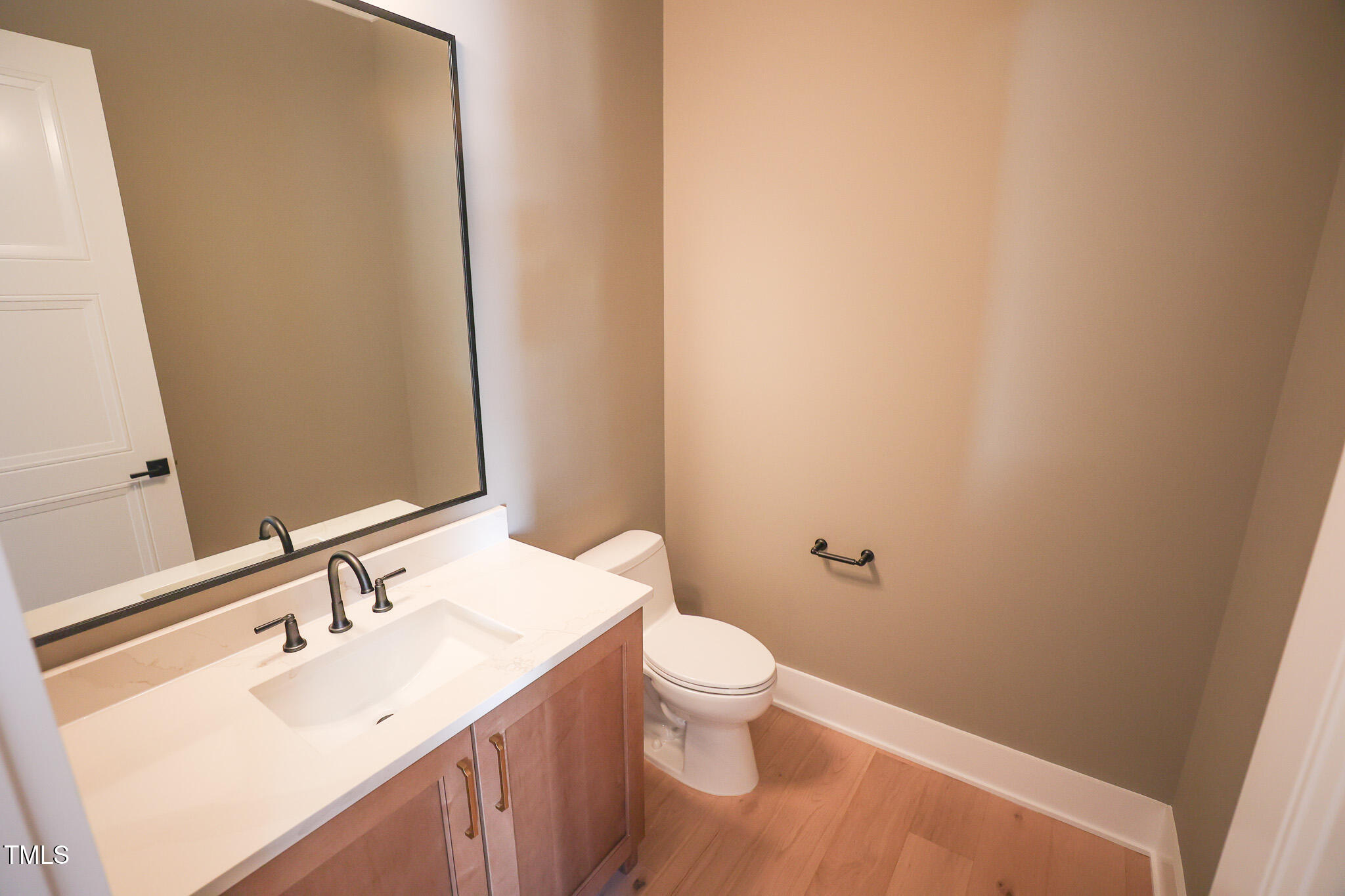 865 Wimbleton Drive Property Photo 19