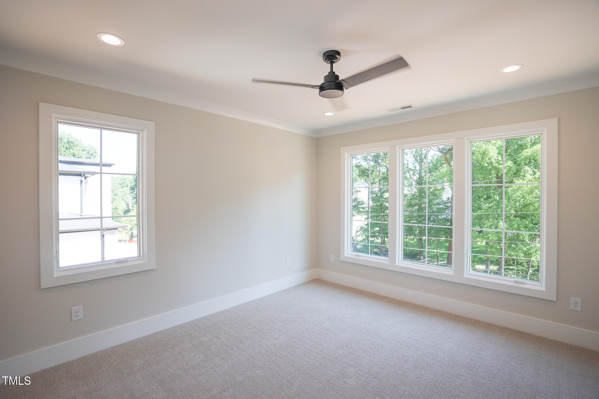 865 Wimbleton Drive Property Photo 22