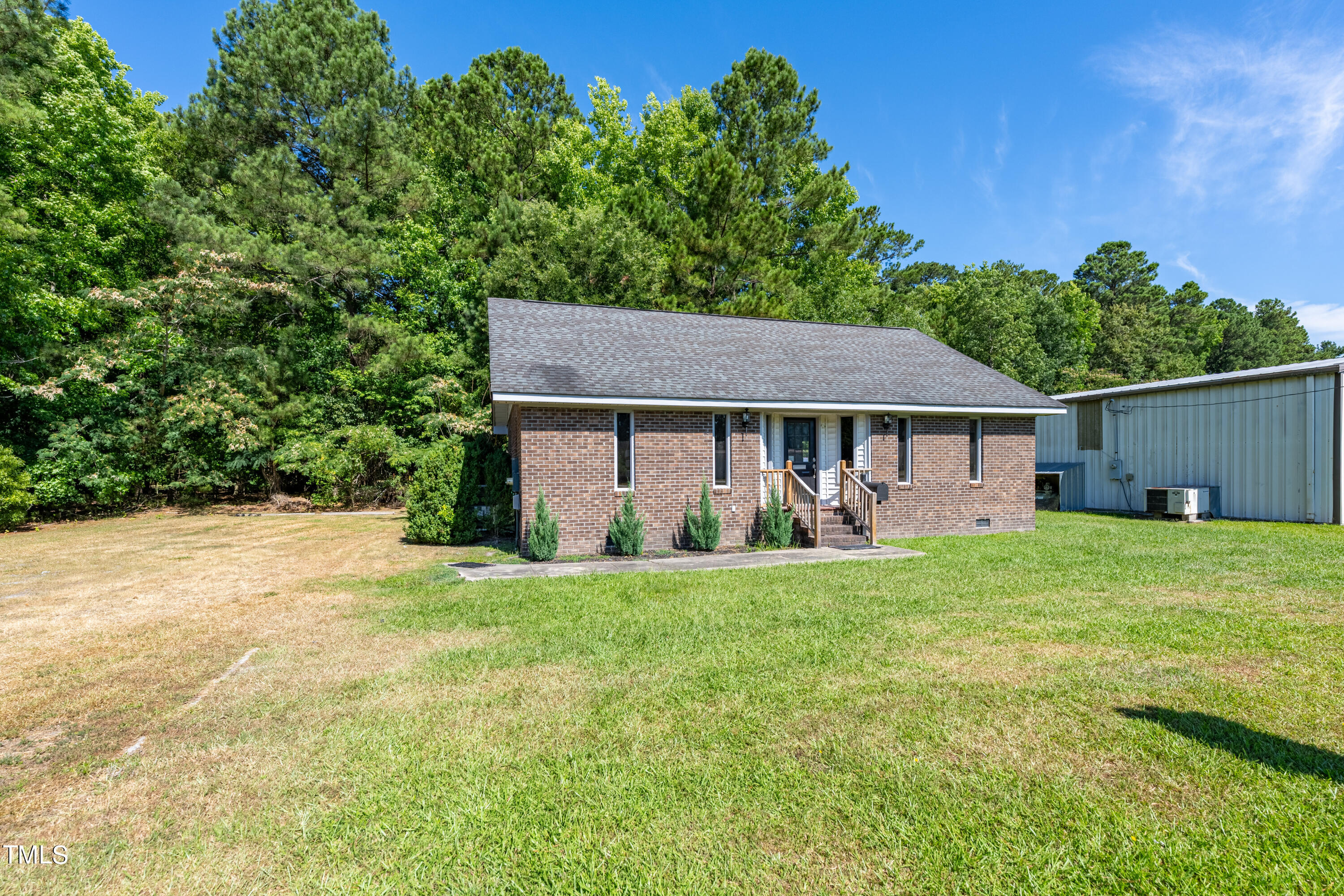 4334 S Hathaway Boulevard Property Photo