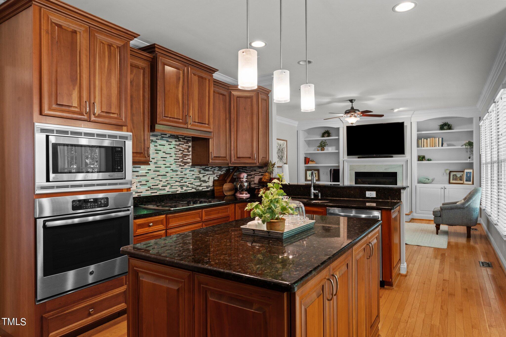 104 Branchside Lane Property Photo 7