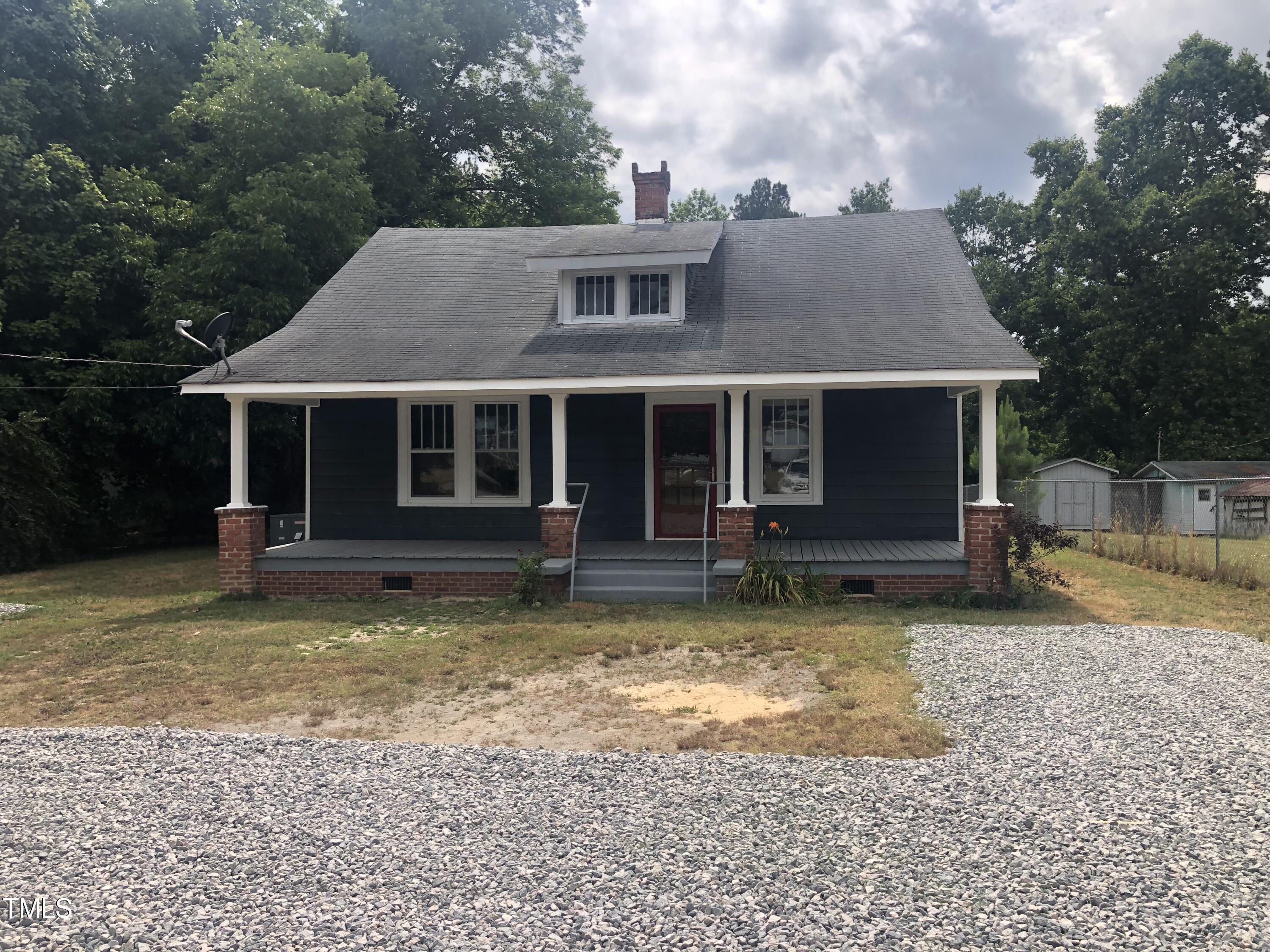 3124 Raleigh Road Property Photo 1