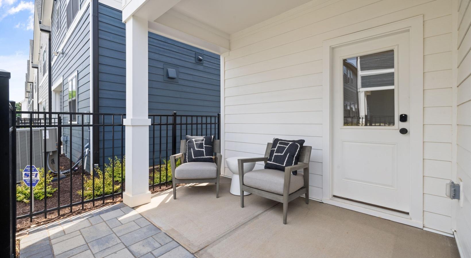 554 E Hargett Street Property Photo 23