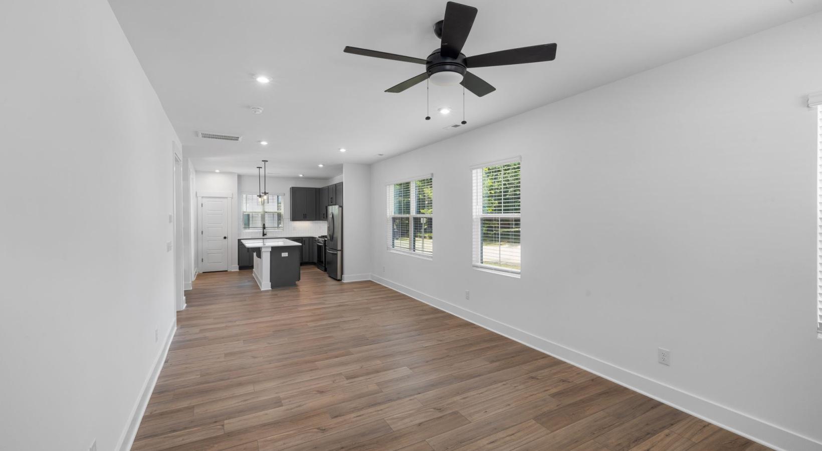554 E Hargett Street Property Photo 30