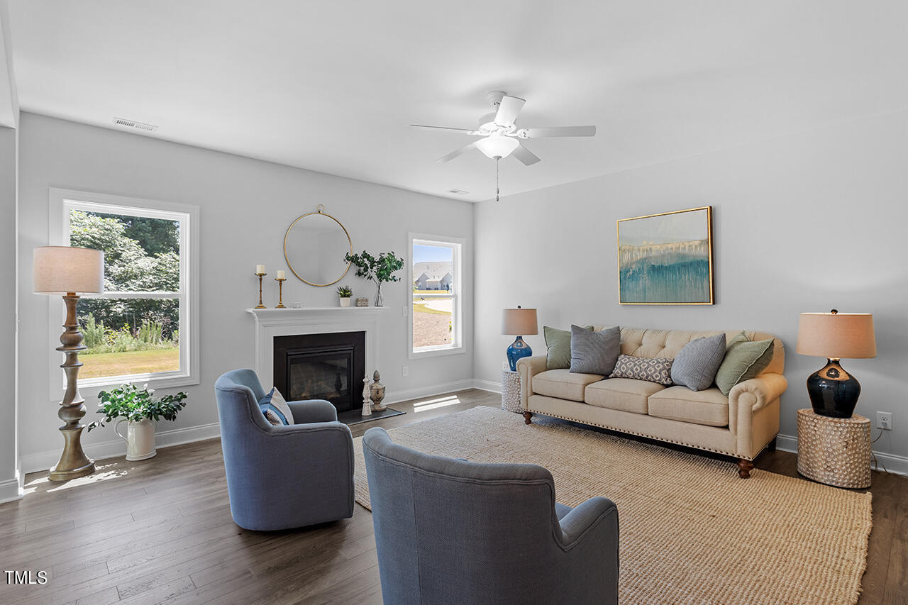 541 Henham Way Property Photo 16