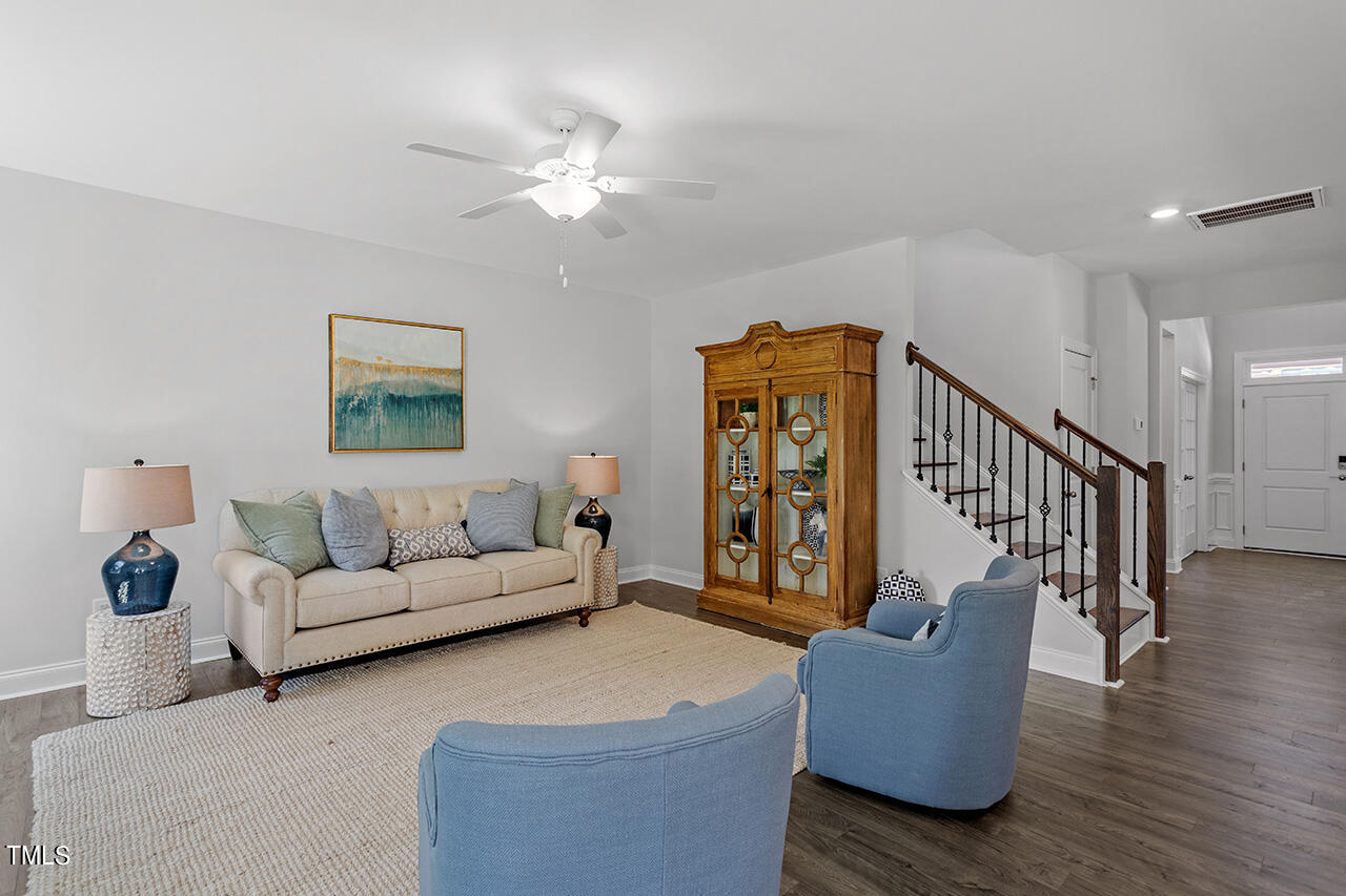 541 Henham Way Property Photo 18