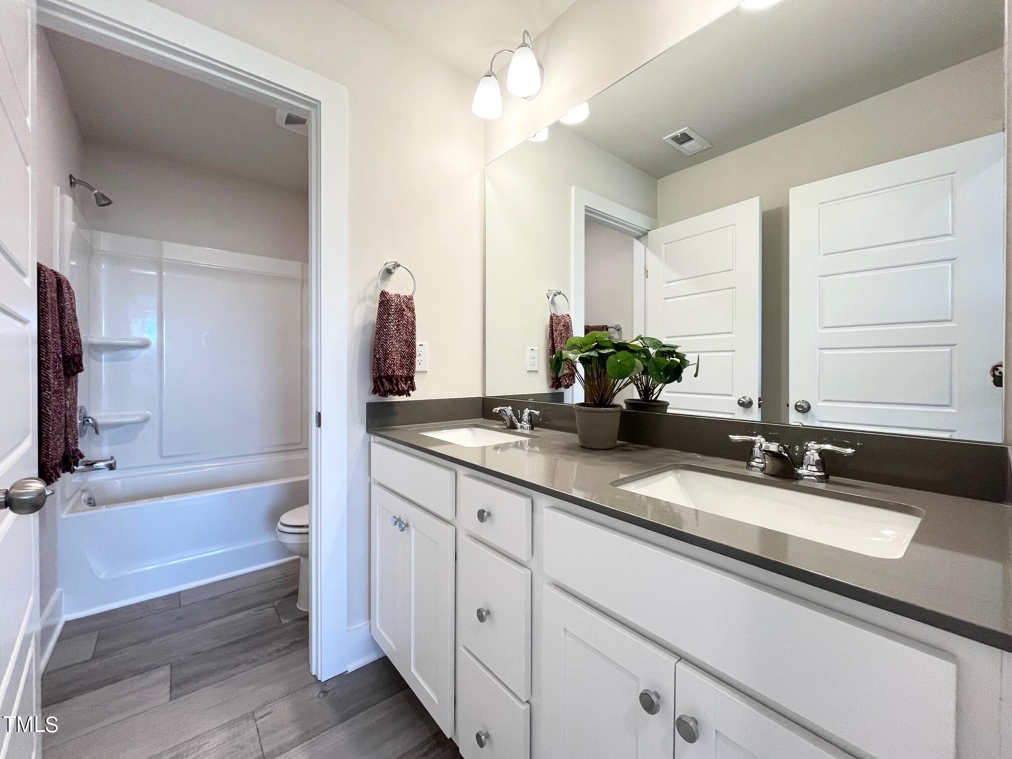 112 Fast Pitch Lane Property Photo 22