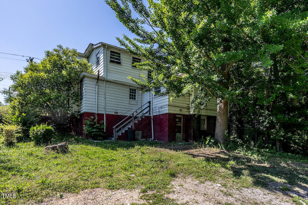 527 S East Street Property Photo 10
