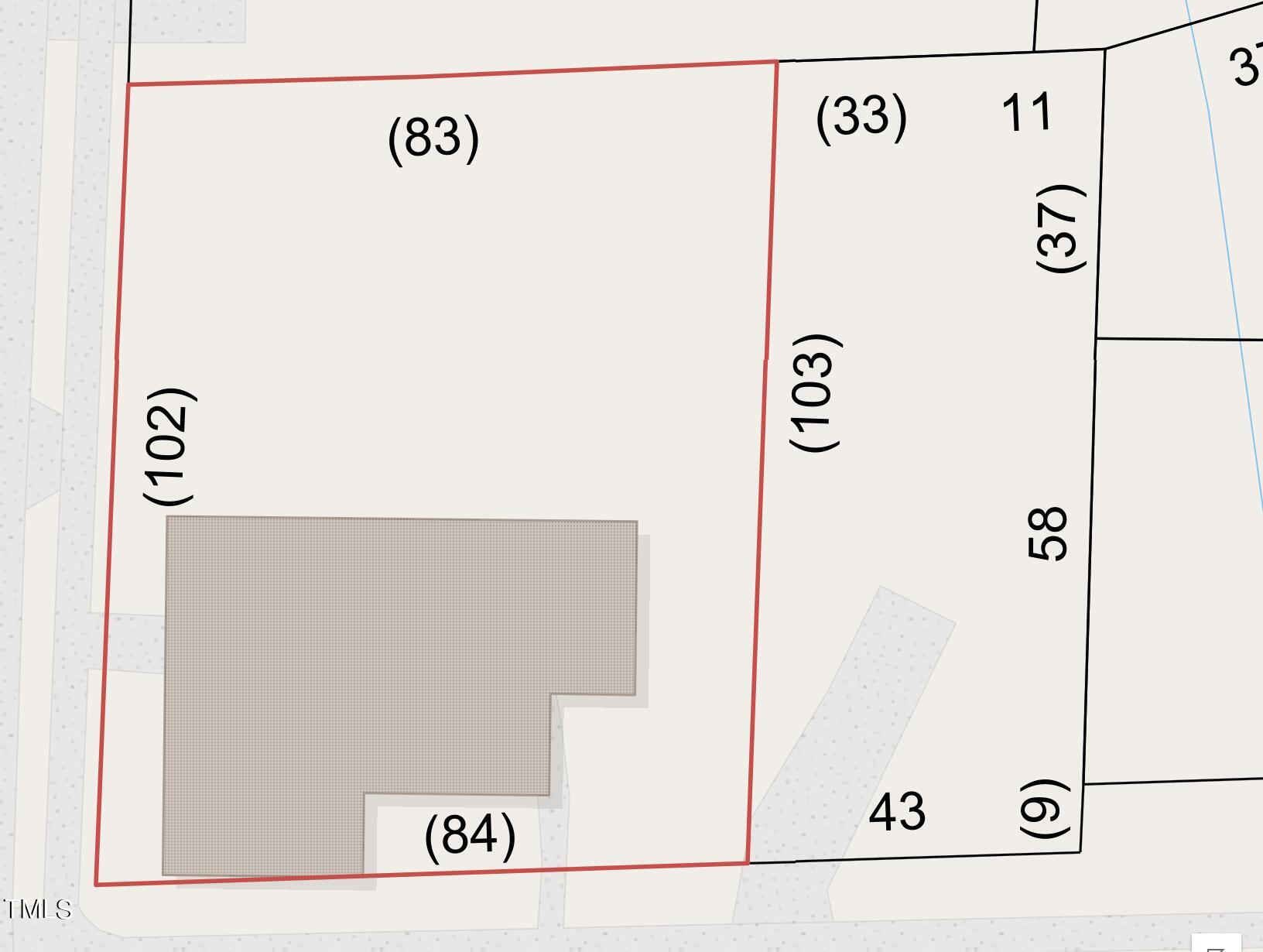 527 S East Street Property Photo 13
