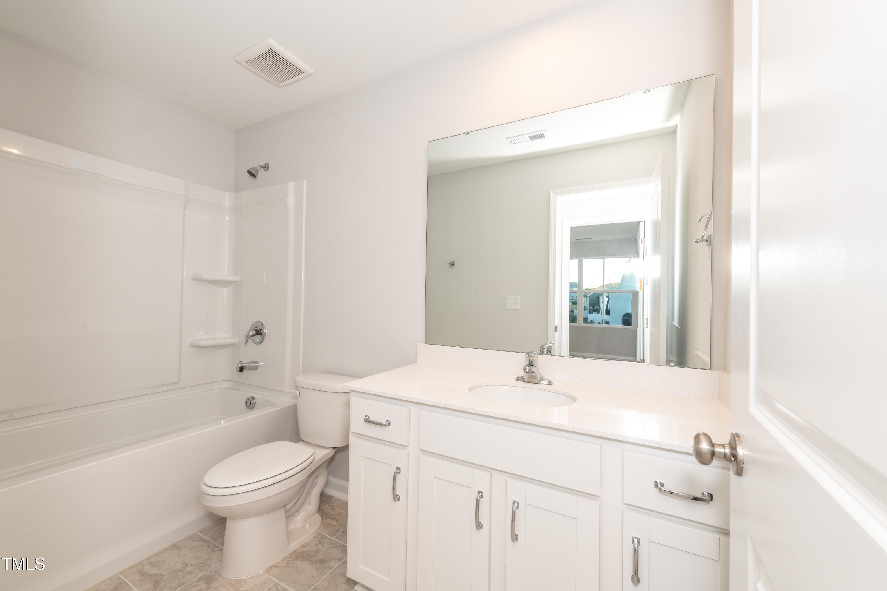 569 Marthas Vw Way Property Photo 6