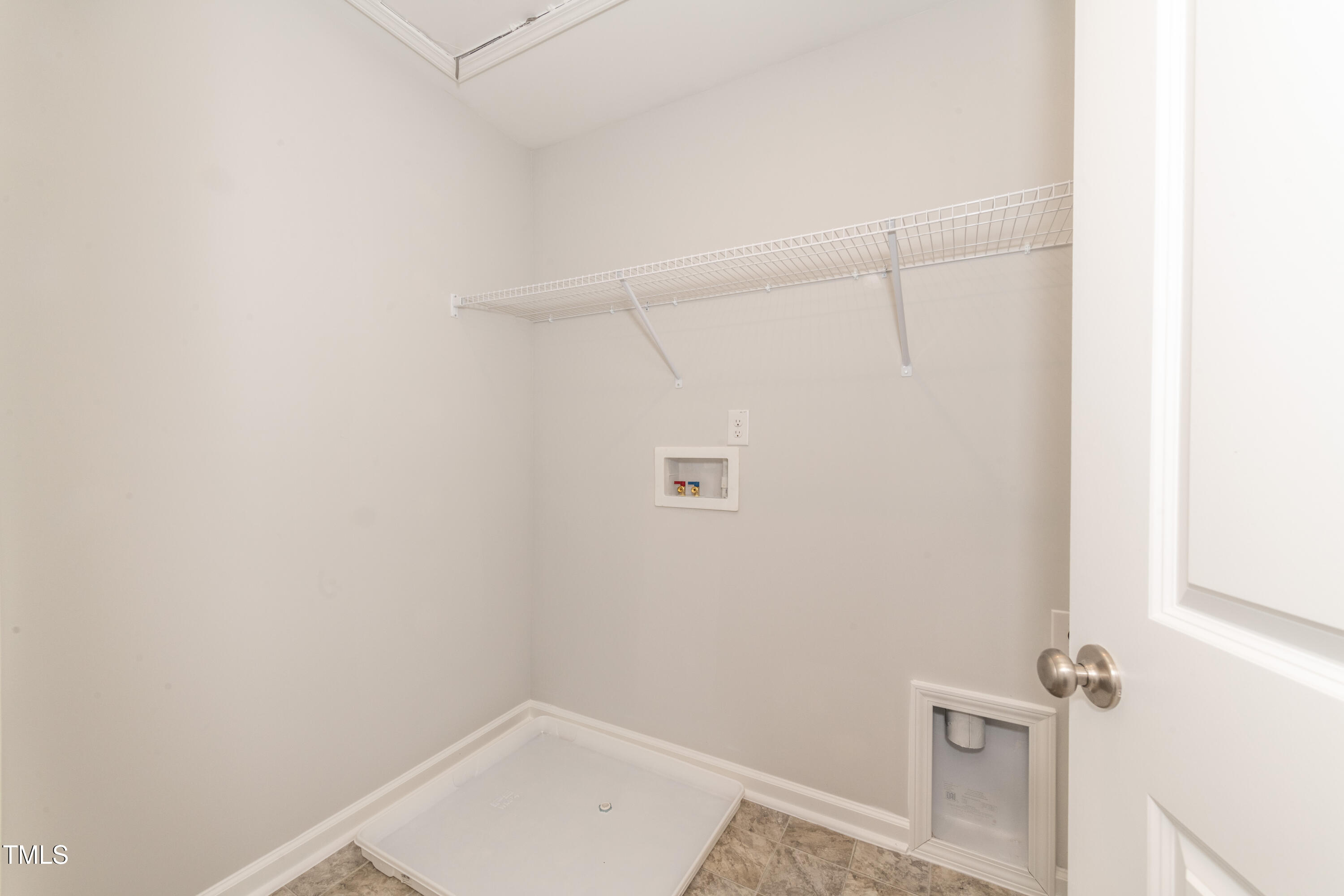 569 Marthas Vw Way Property Photo 22