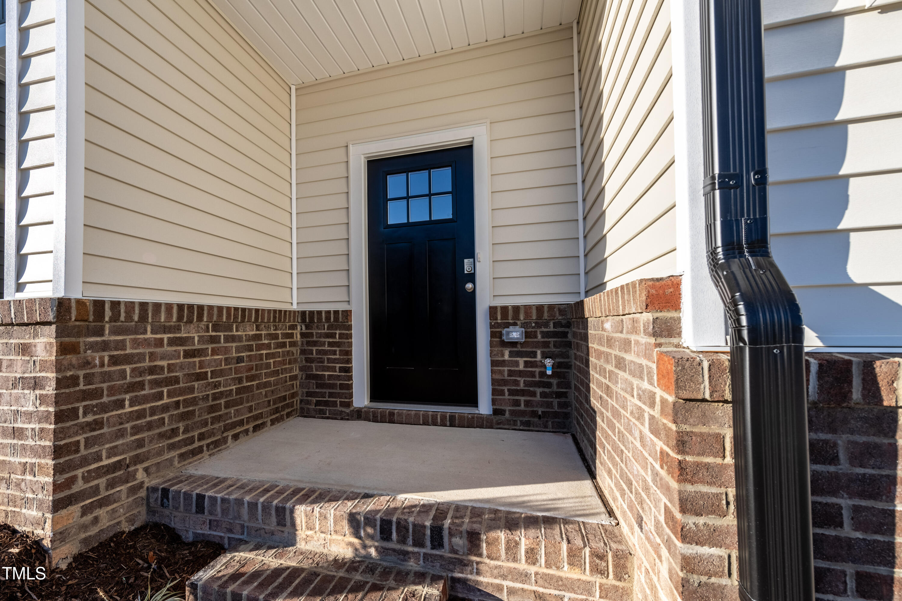 567 Marthas Vw Way Property Photo 6