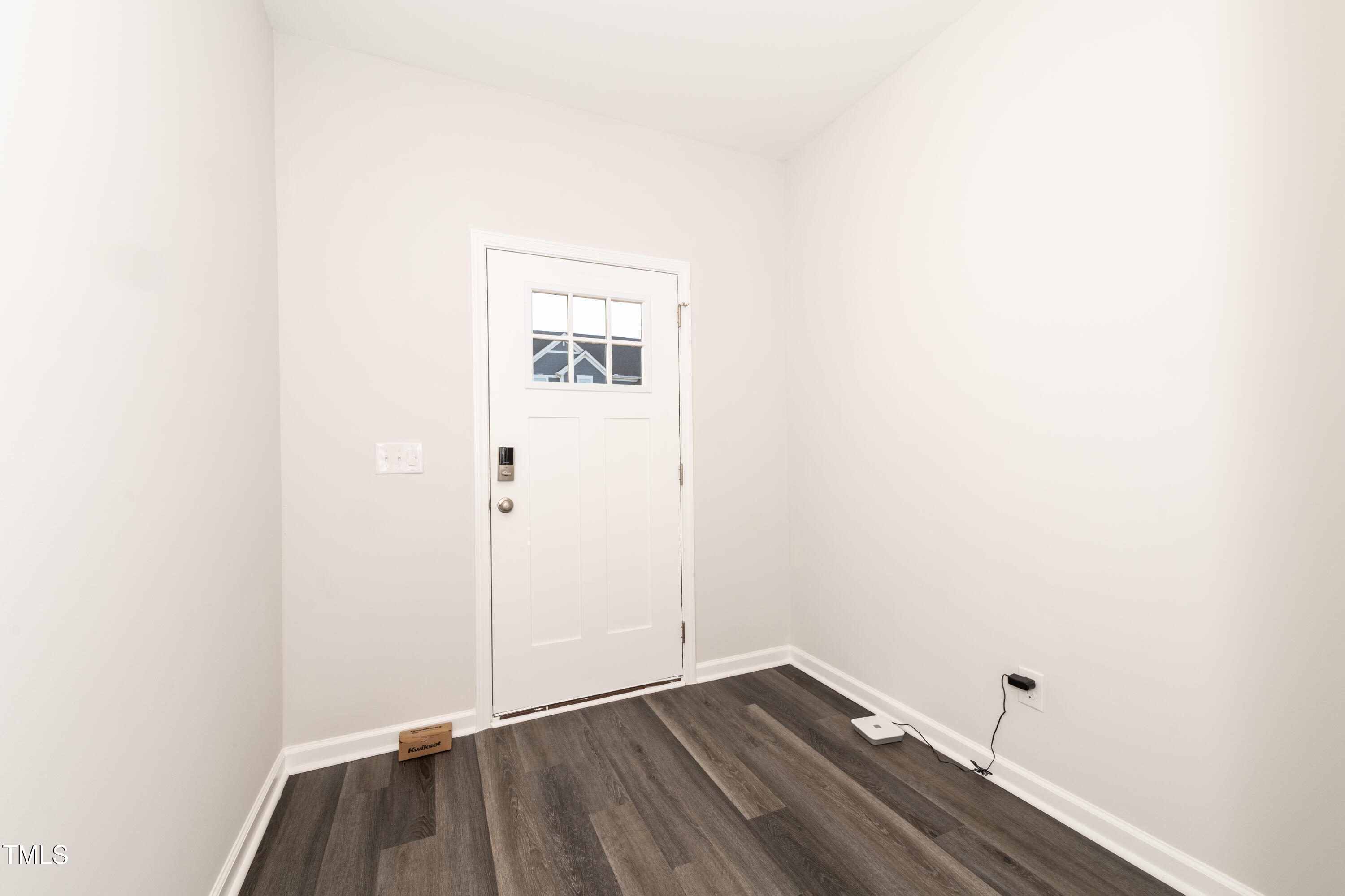 567 Marthas Vw Way Property Photo 7