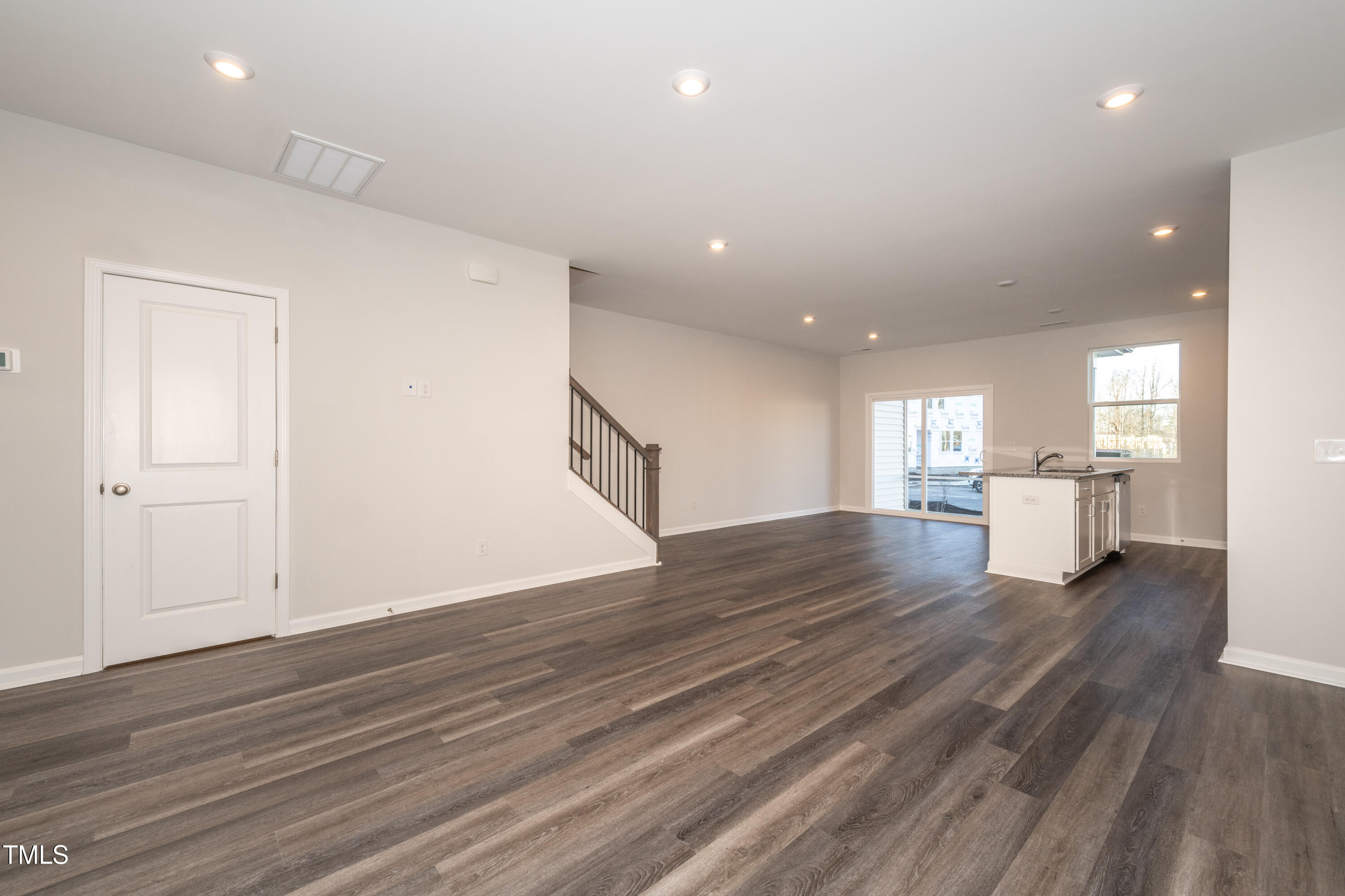567 Marthas Vw Way Property Photo 10