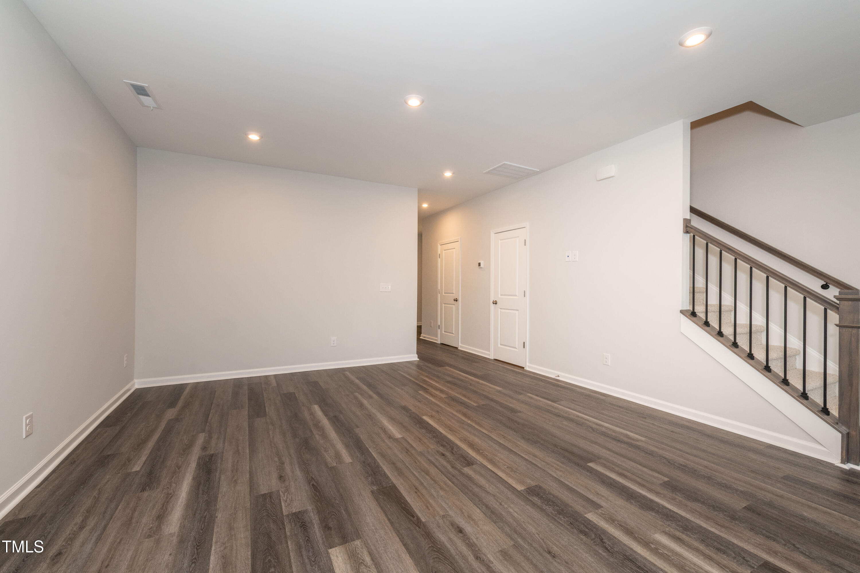 567 Marthas Vw Way Property Photo 11