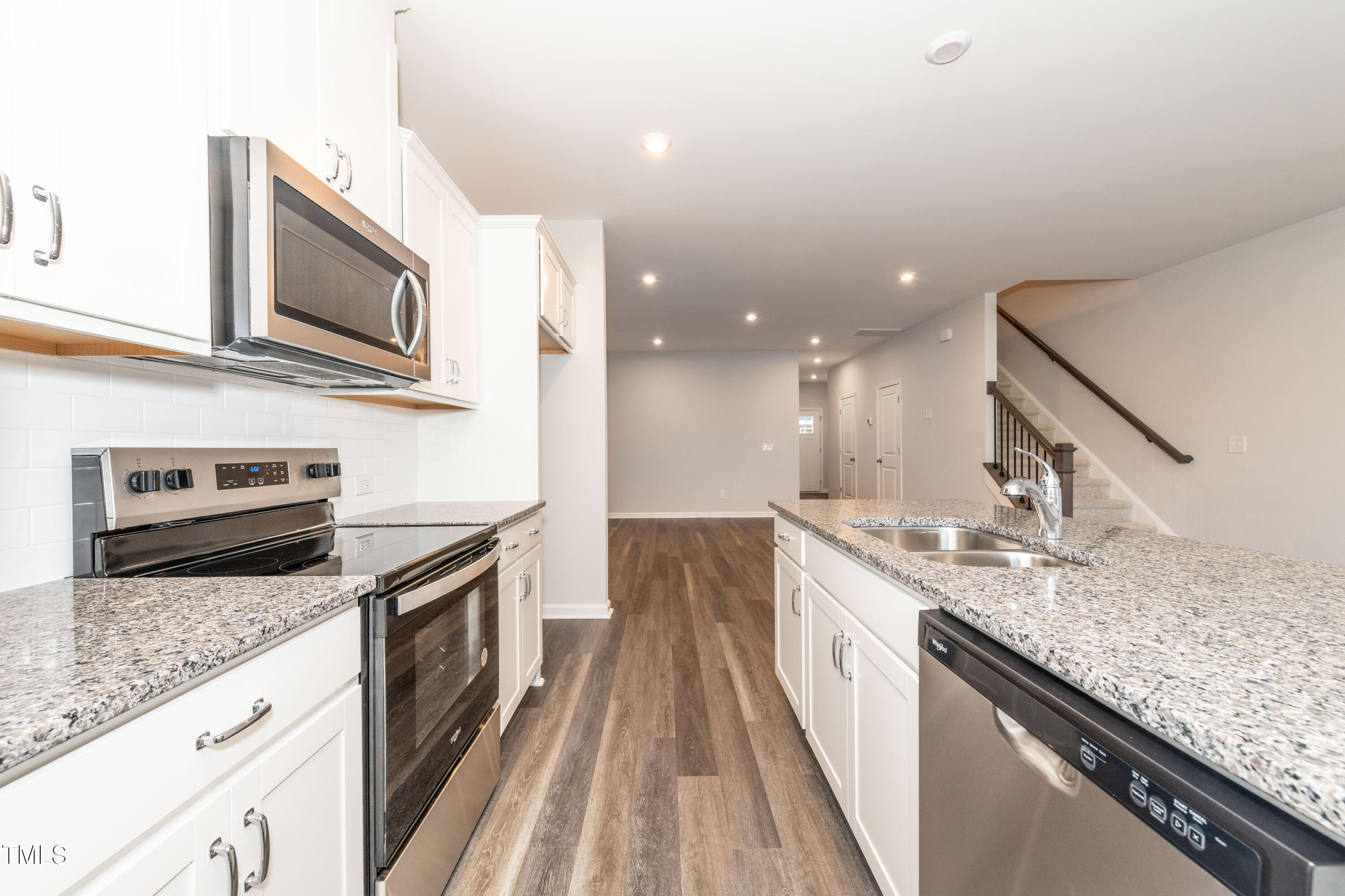 567 Marthas Vw Way Property Photo 13