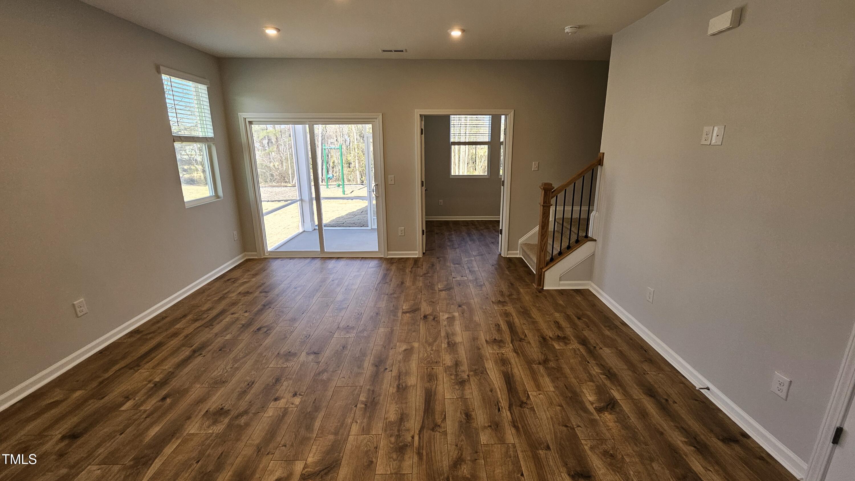 1328 Bessie Court Property Photo 2