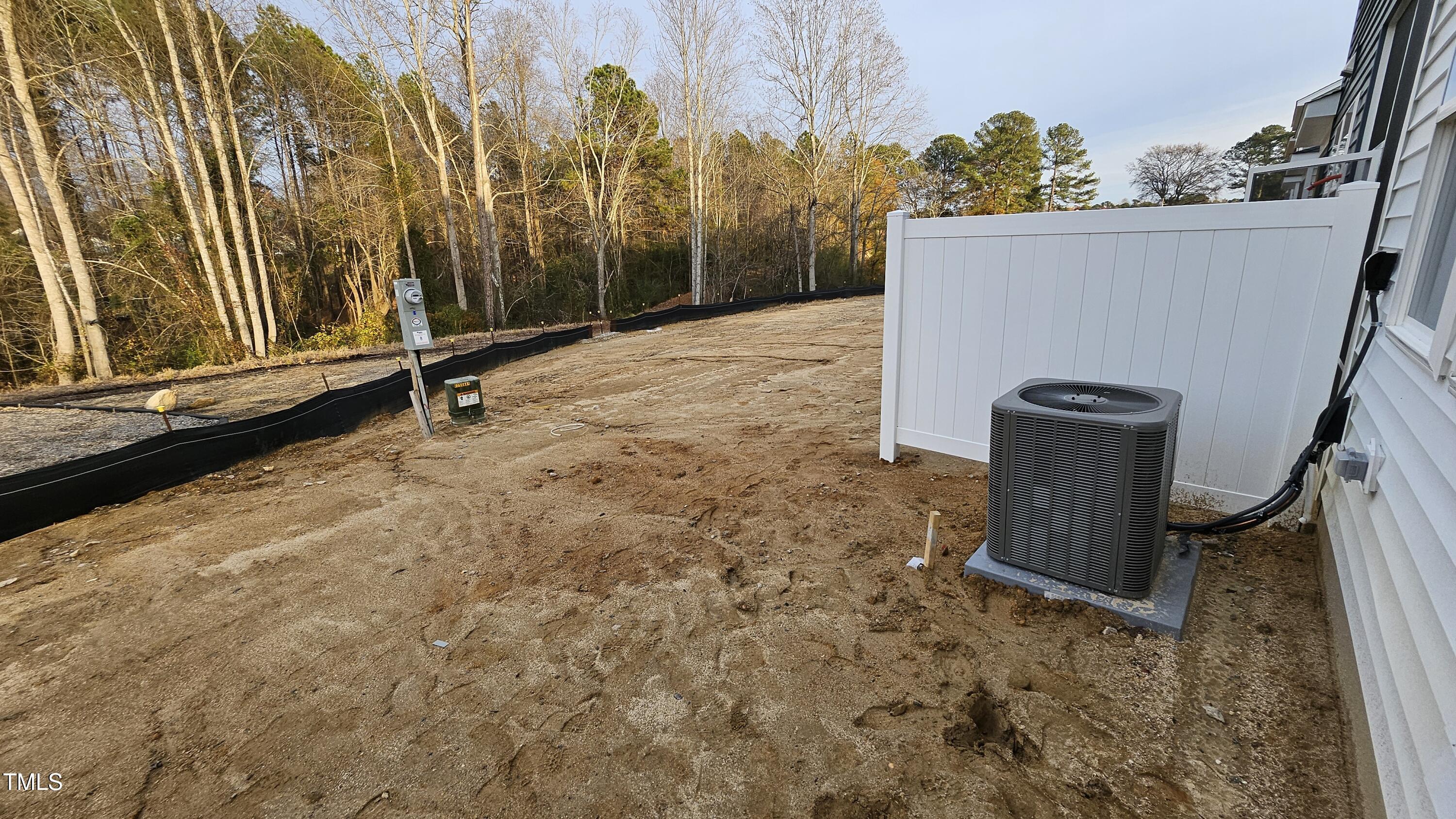 1328 Bessie Court Property Photo 5