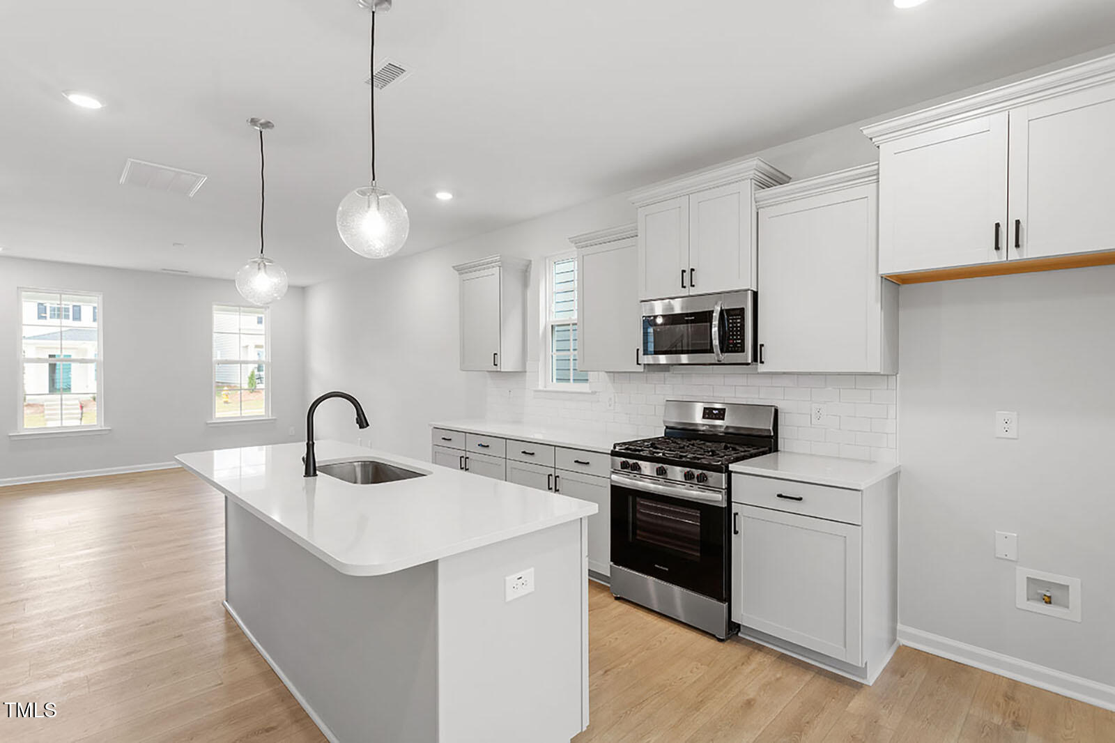 632 Georgias Landing Parkway Property Photo 10
