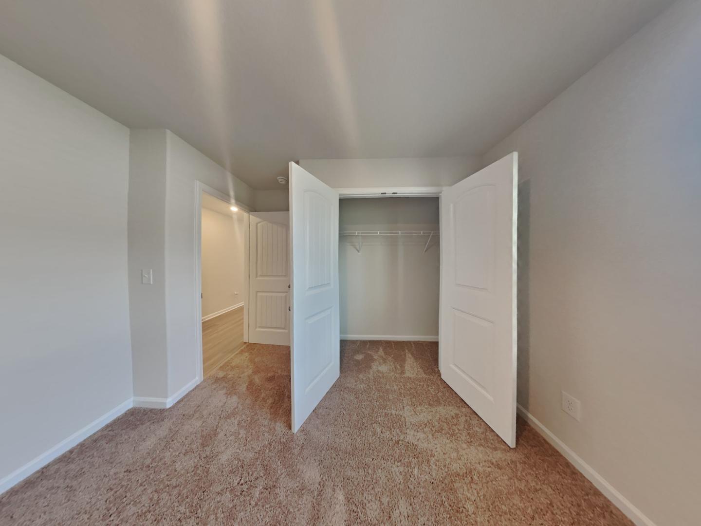 167 Royal Meadow Drive Property Photo 12