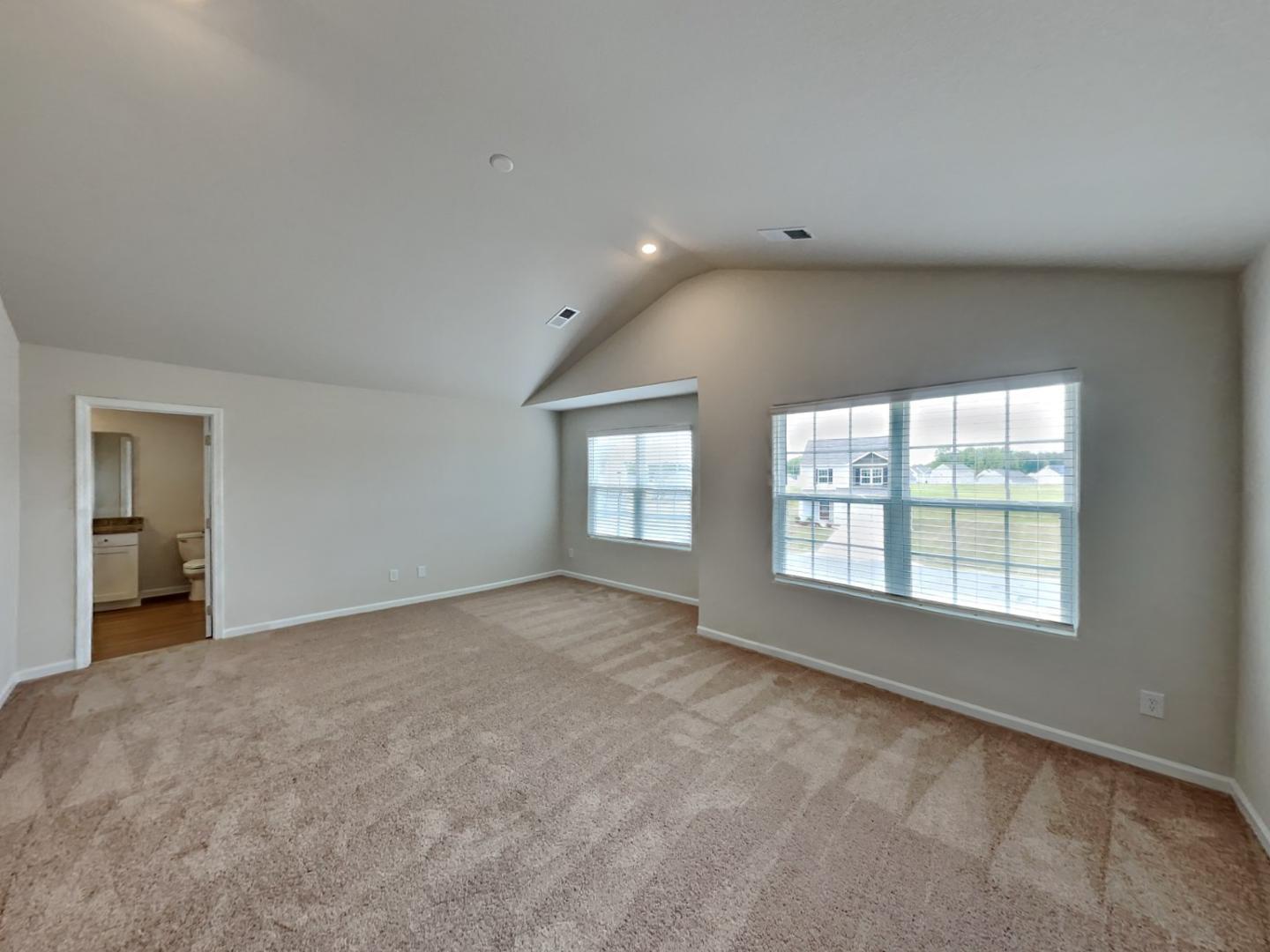 195 Royal Meadow Drive Property Photo 10