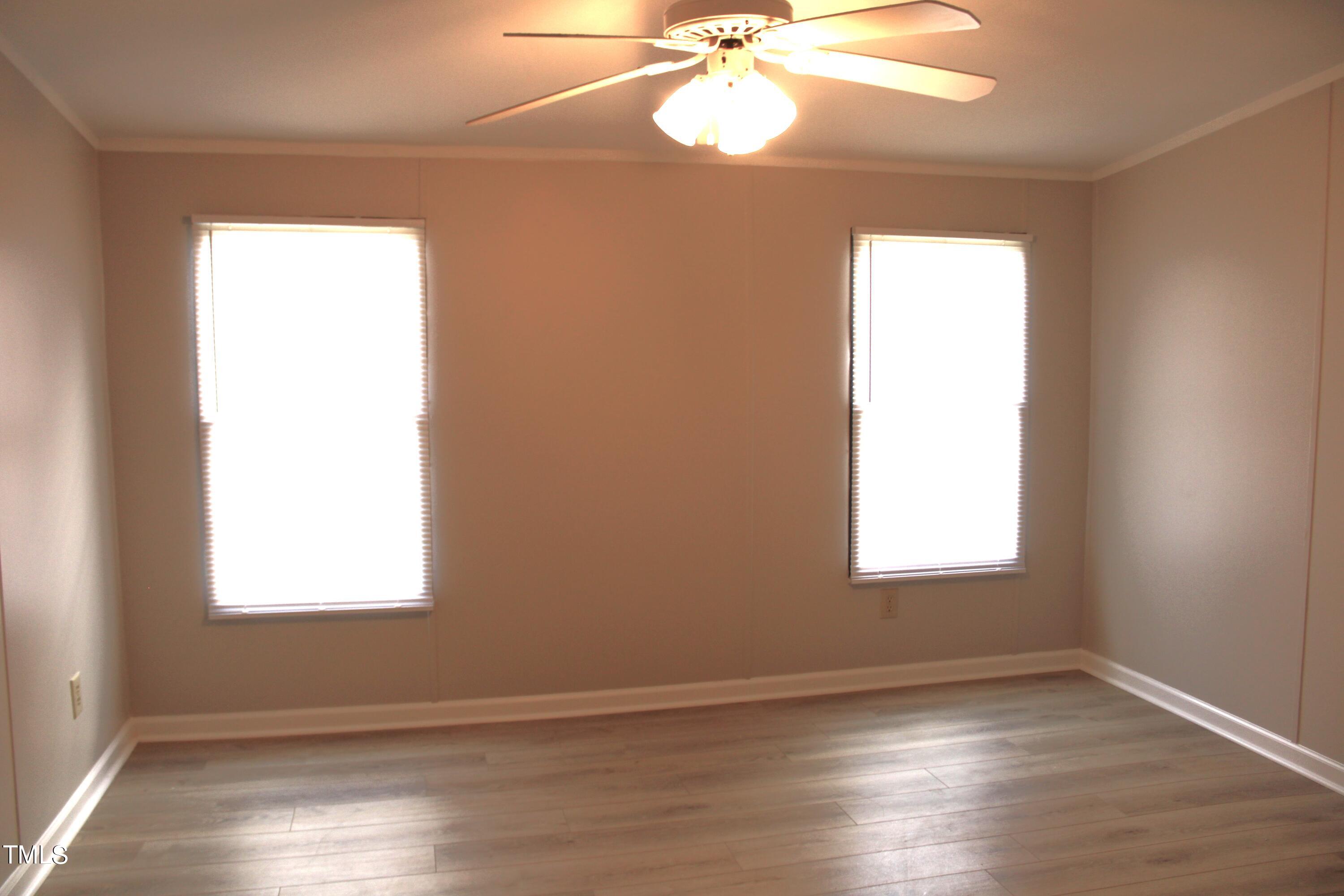 515 W 7th Street Property Photo 40