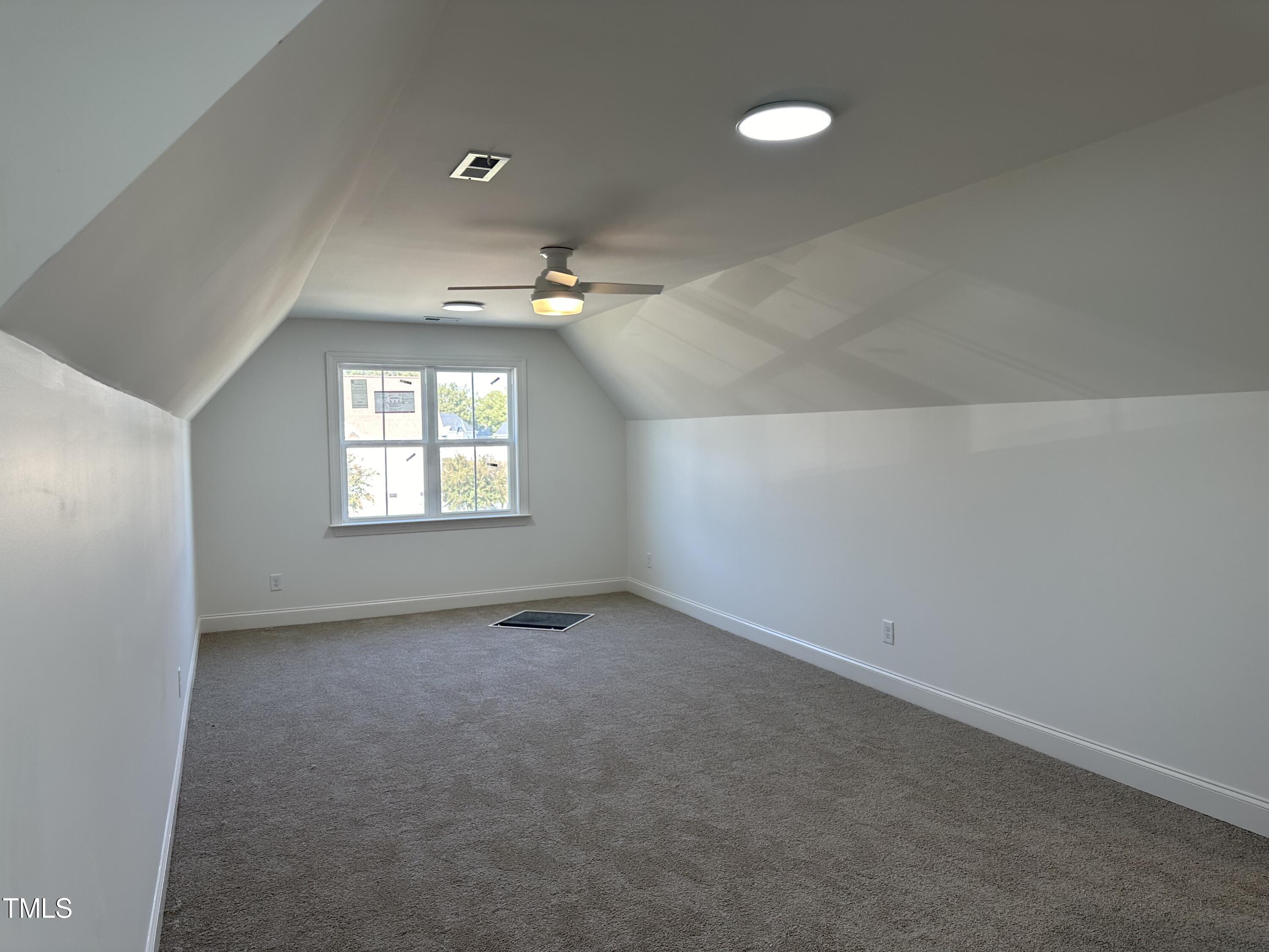 520 S Lincoln Street Property Photo 32