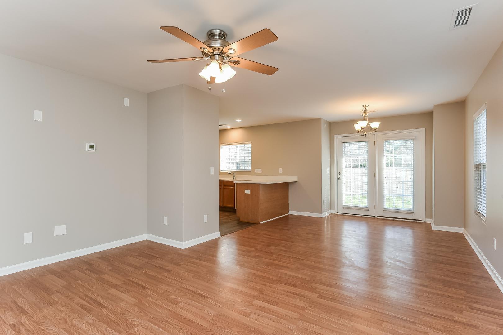 157 Bellfare Drive Property Photo 5
