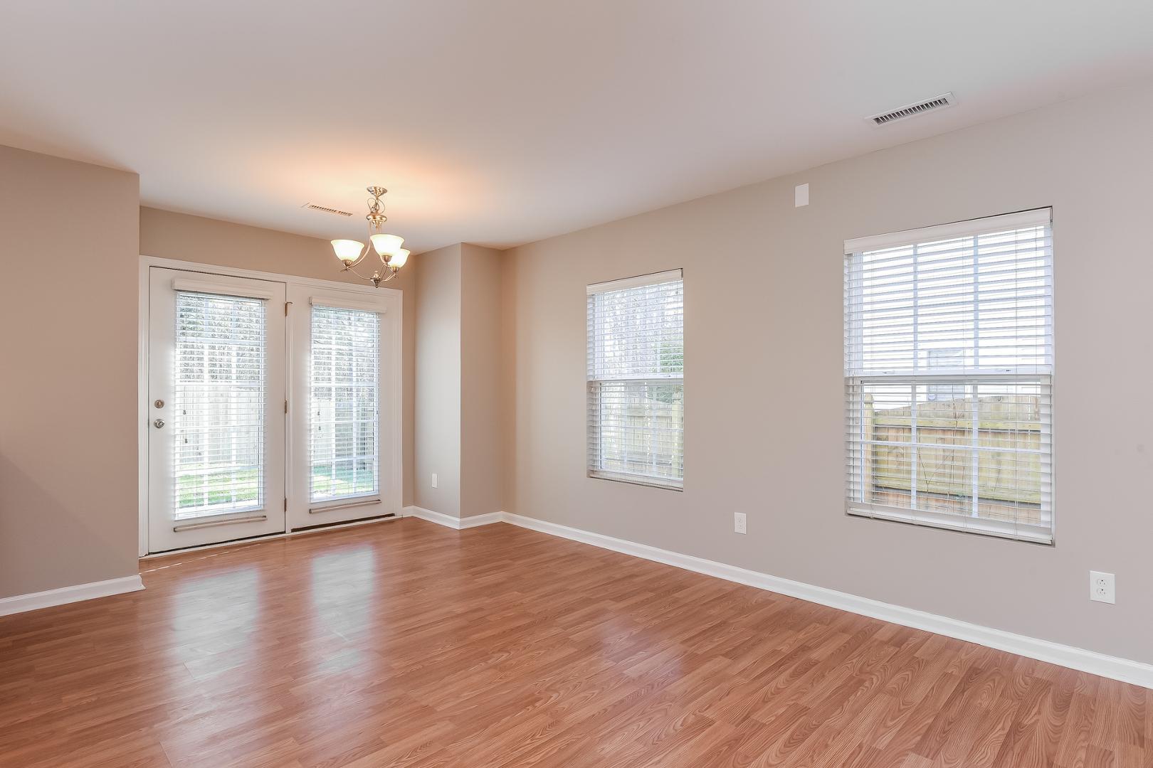 157 Bellfare Drive Property Photo 6