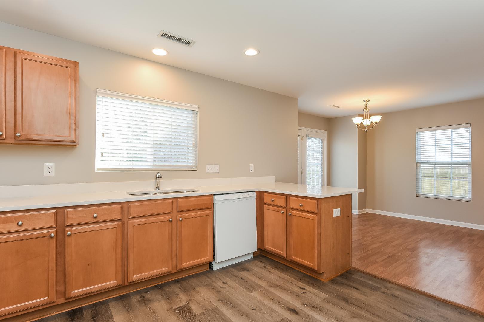 157 Bellfare Drive Property Photo 8