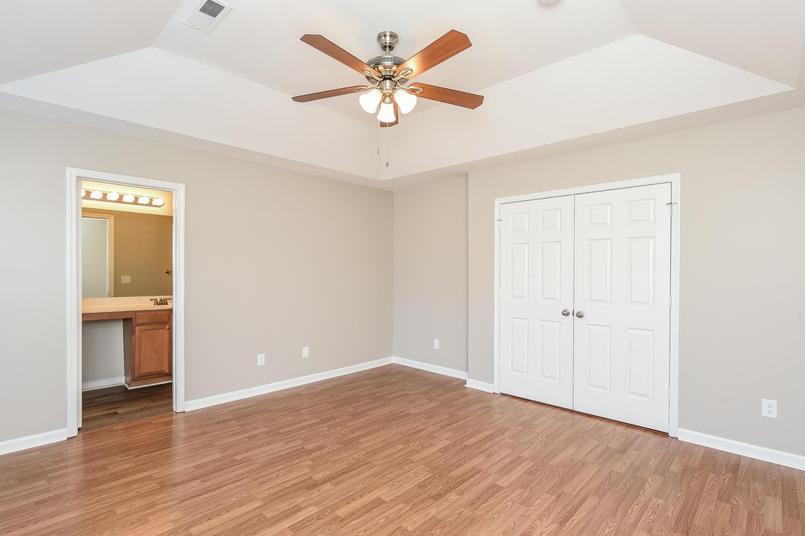 157 Bellfare Drive Property Photo 12